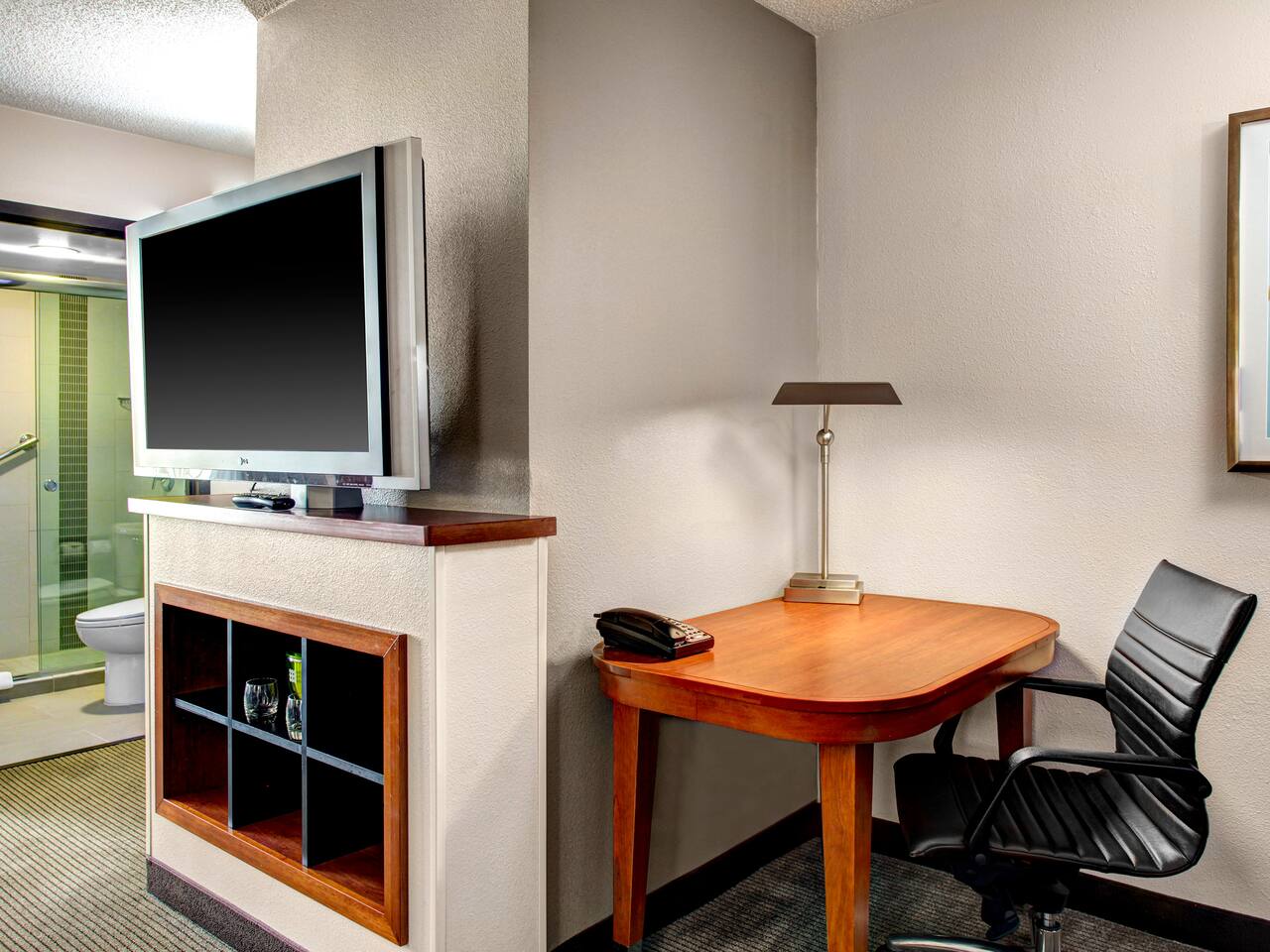 Guestroom Media Area