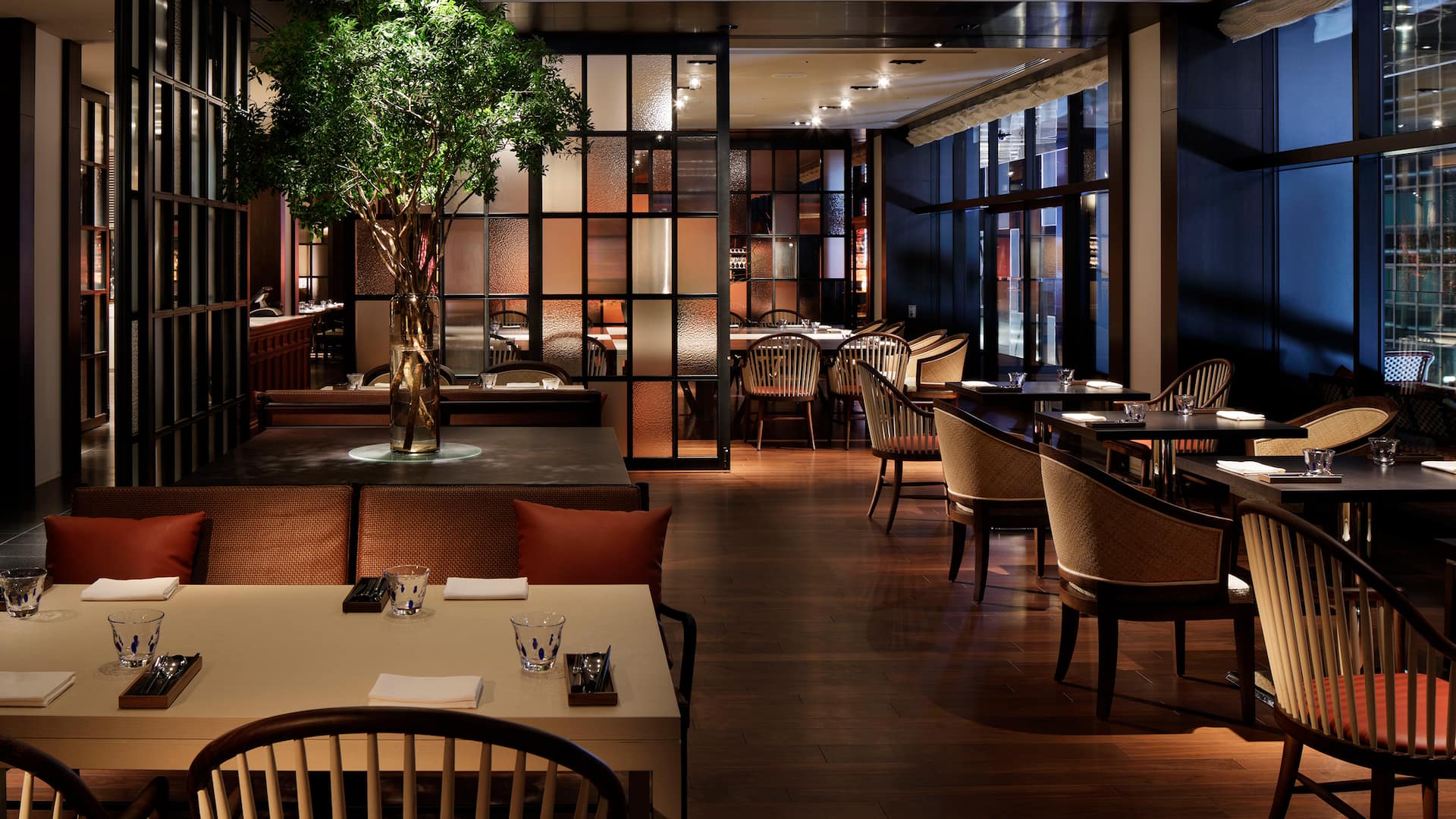 1/1 Hyatt Centric Ginza Tokyo NAMIKI667 Dining Multifunction Space