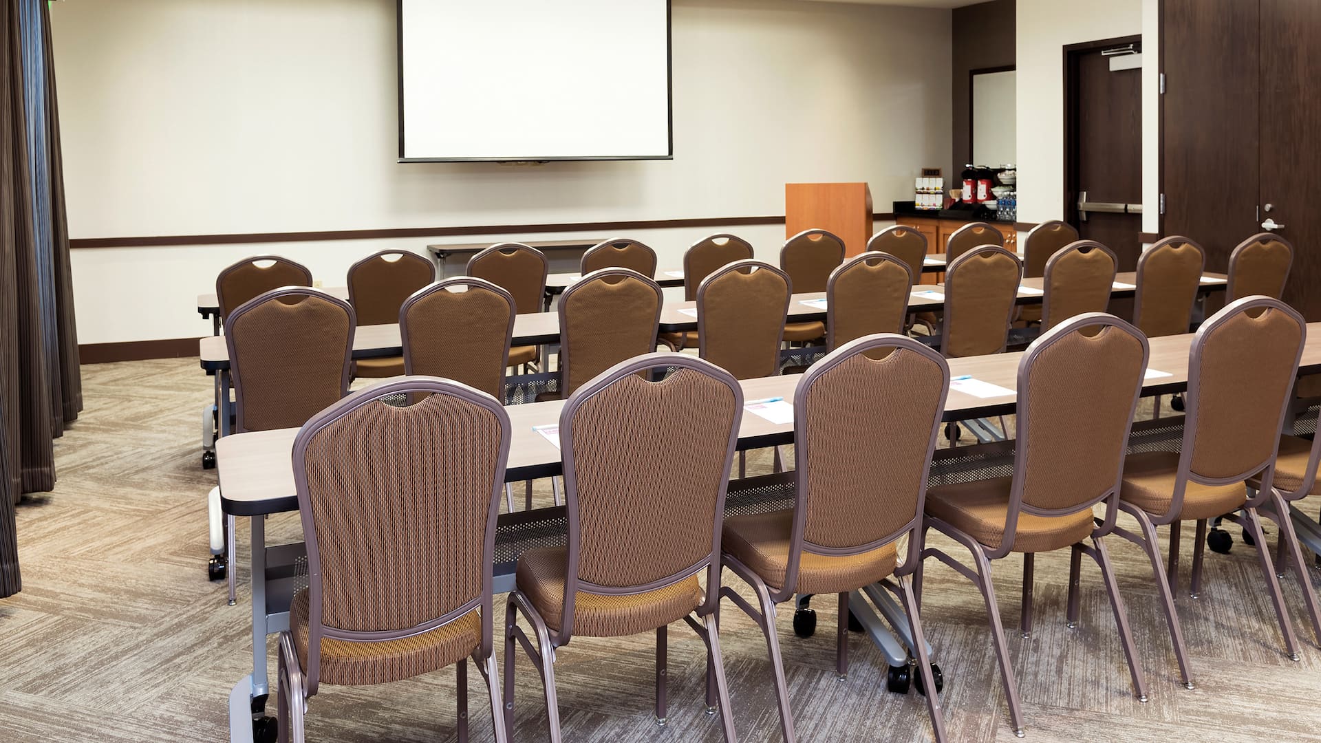 Hyatt Place Lexington Meeting Room Classroom