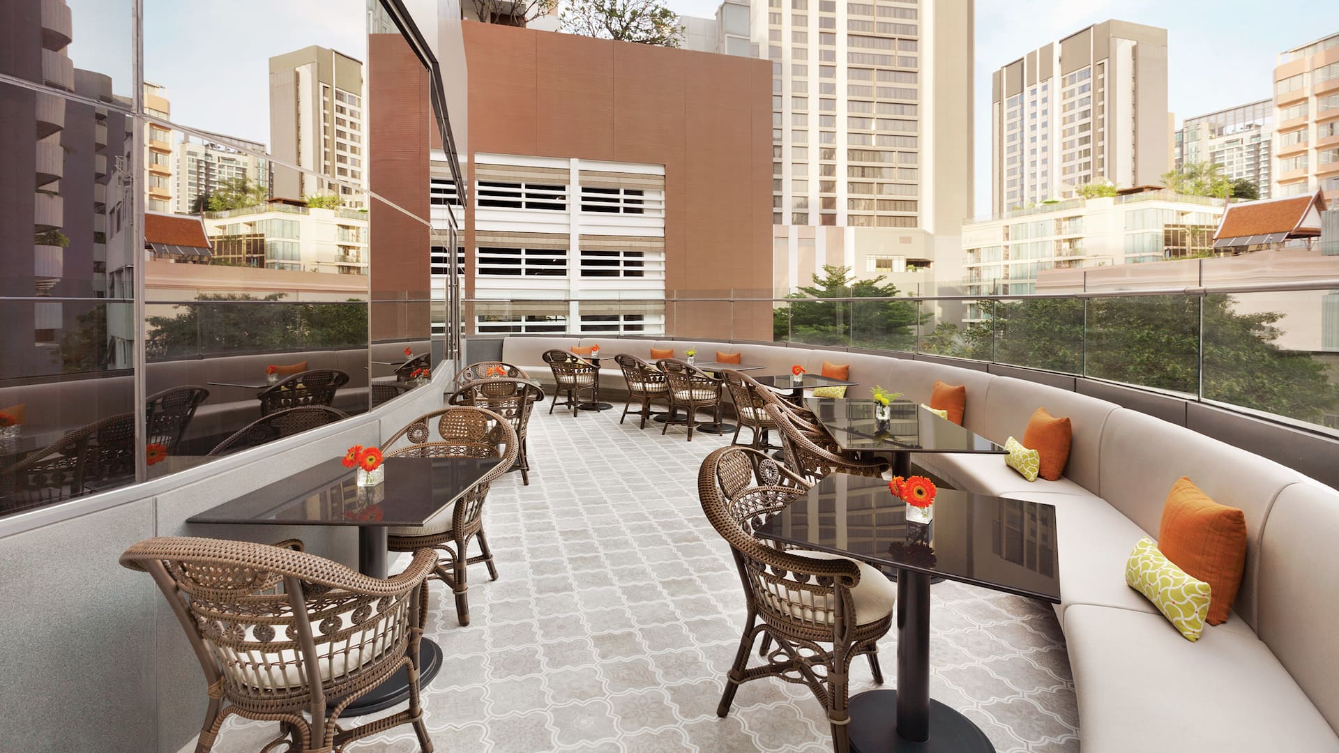 Hyatt Place Bangkok Sukhumvit Gallery Kitchen Outdoor