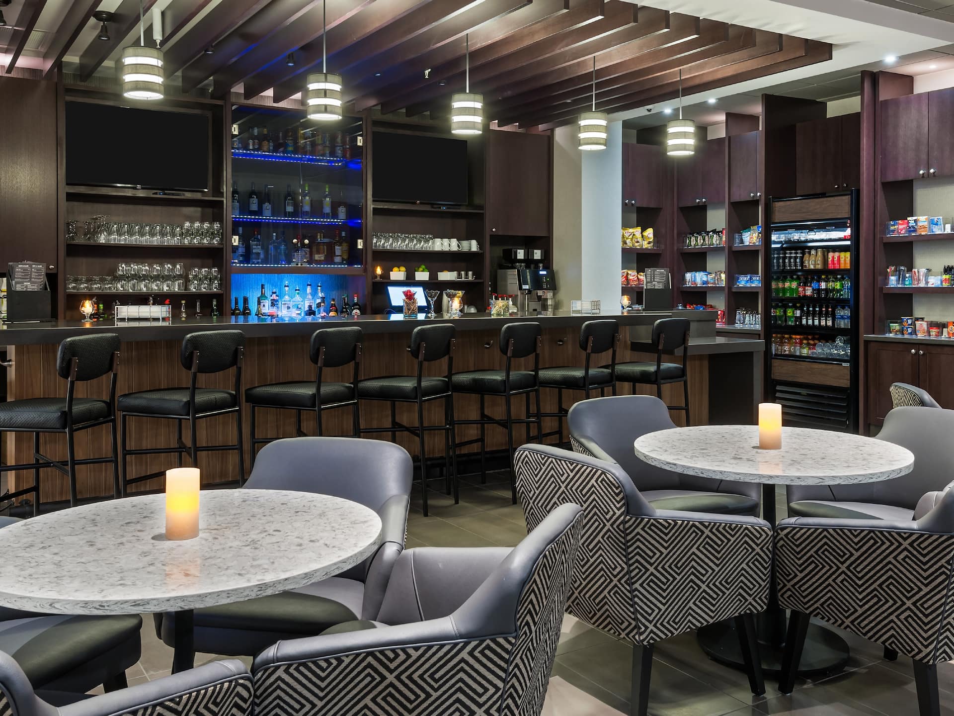 Hyatt Place Austin/Round Rock Bar