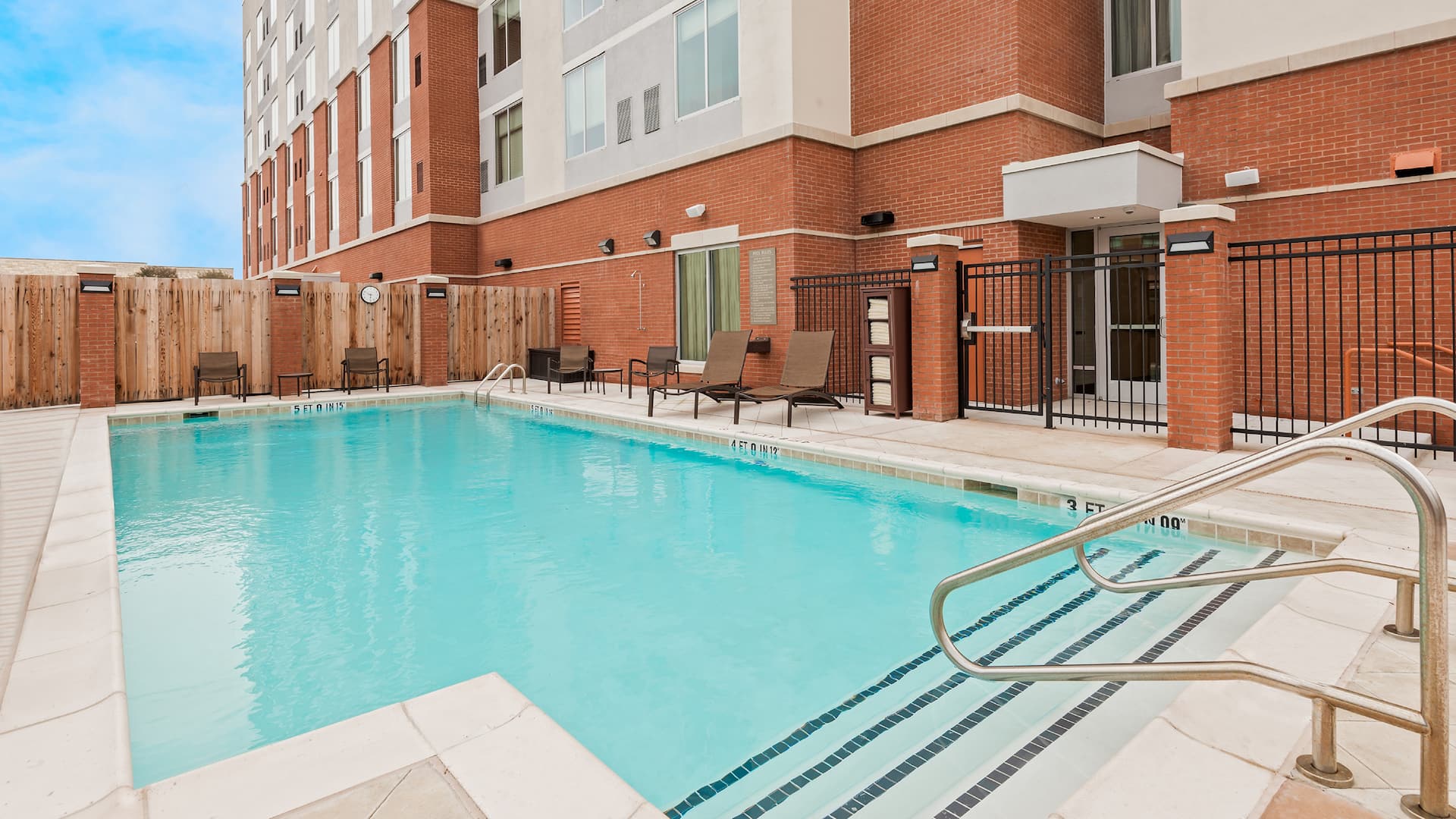 Hyatt Place Austin/Round Rock Pool