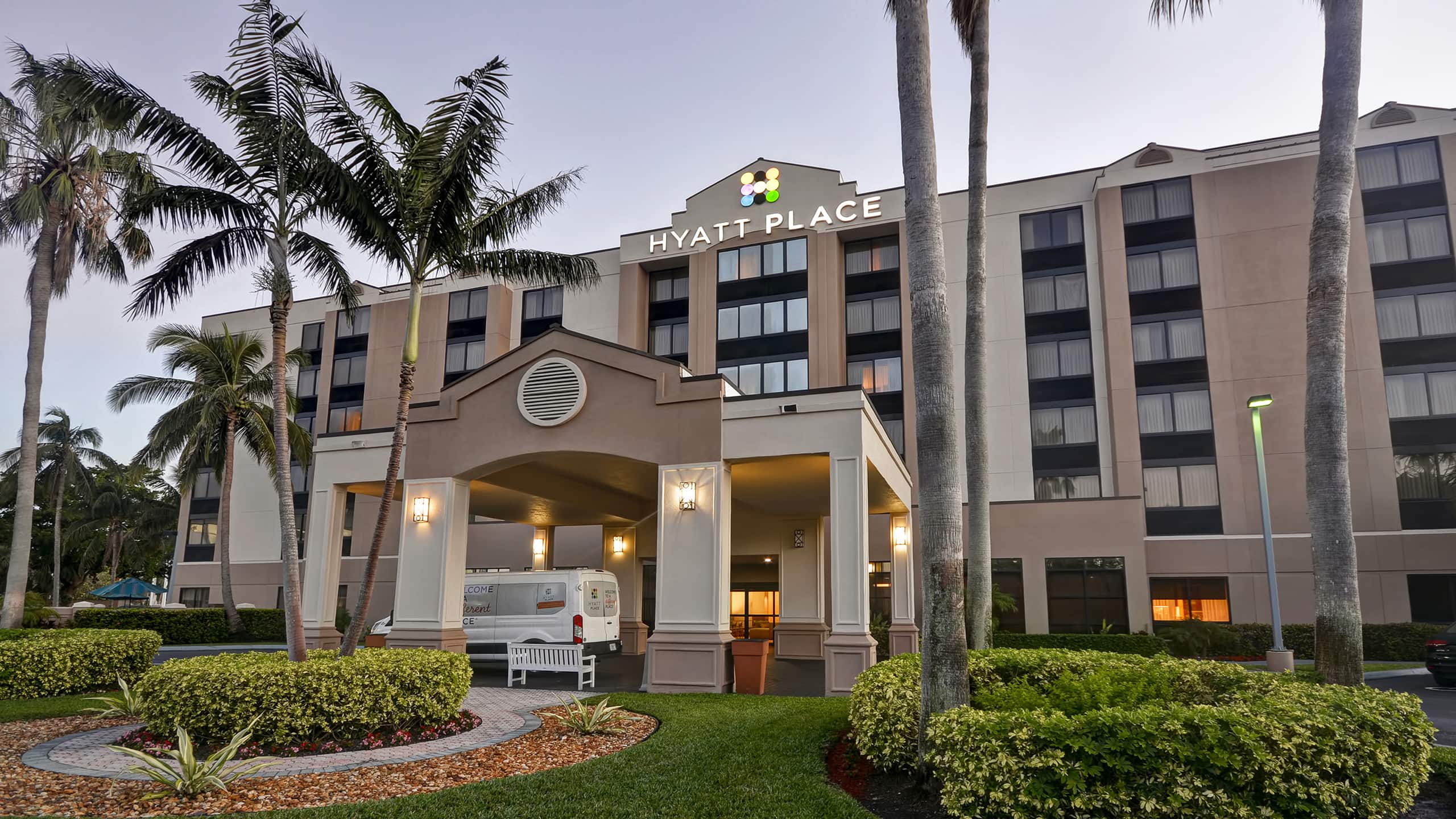 Modern Hotel In Doral Hyatt Place Miami Airport West Doral