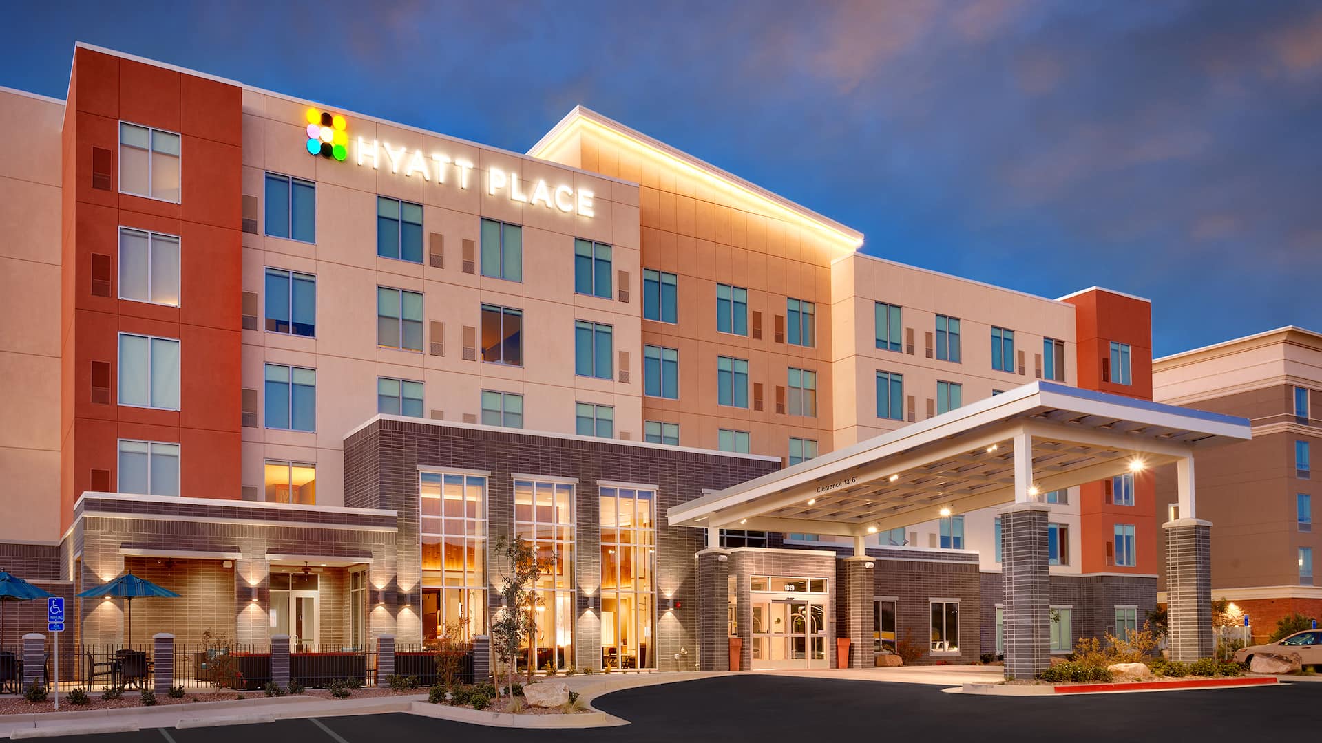 Modern Hotel near Dixie State University | Hyatt Place St. George / Convention Center