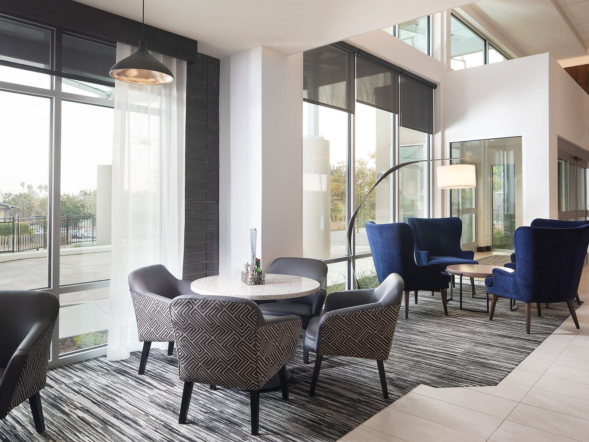 Hyatt Place Santa Cruz Gallery Lounge Seating