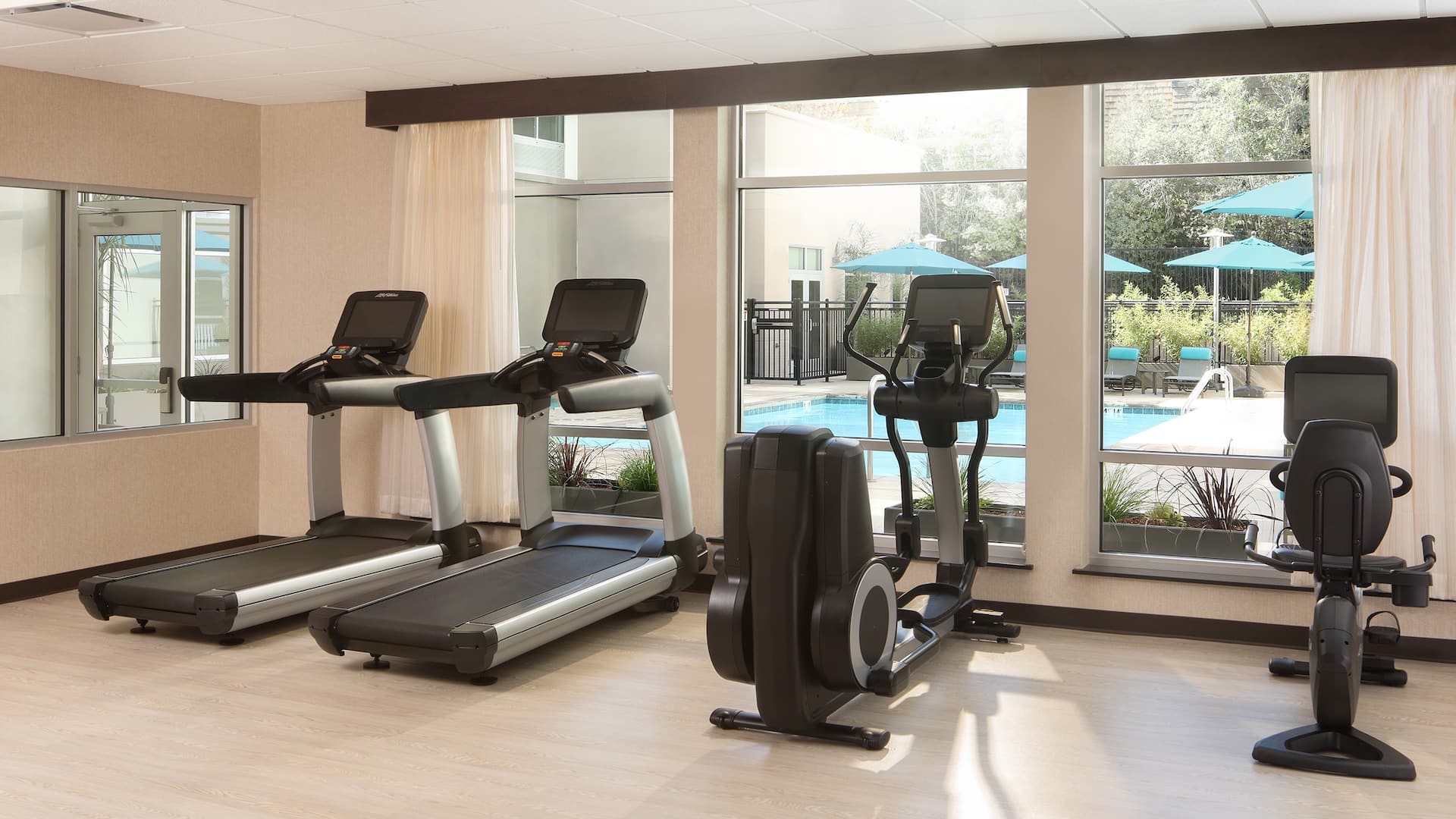 Hyatt Place Santa Cruz Fitness Room