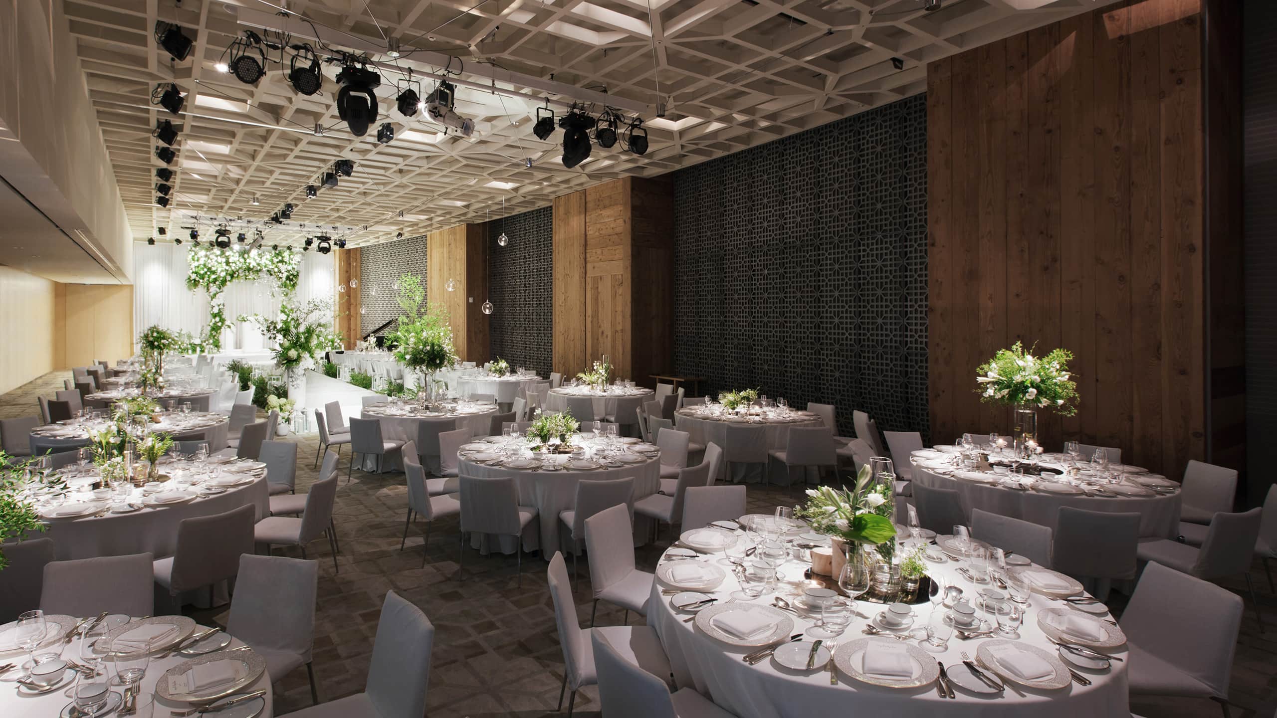 Park Hyatt Busan Wedding French Garden