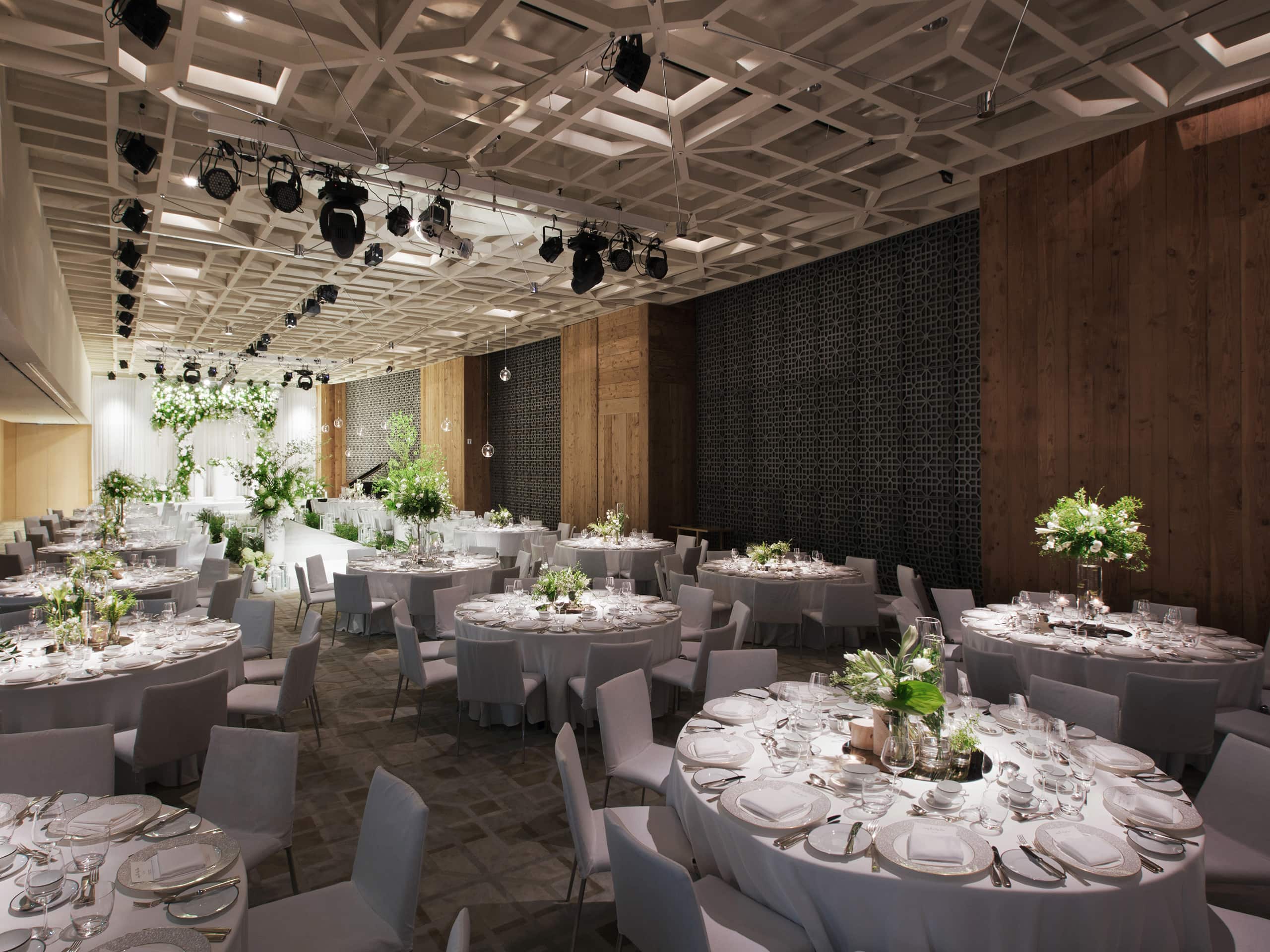 Park Hyatt Busan Wedding French Garden