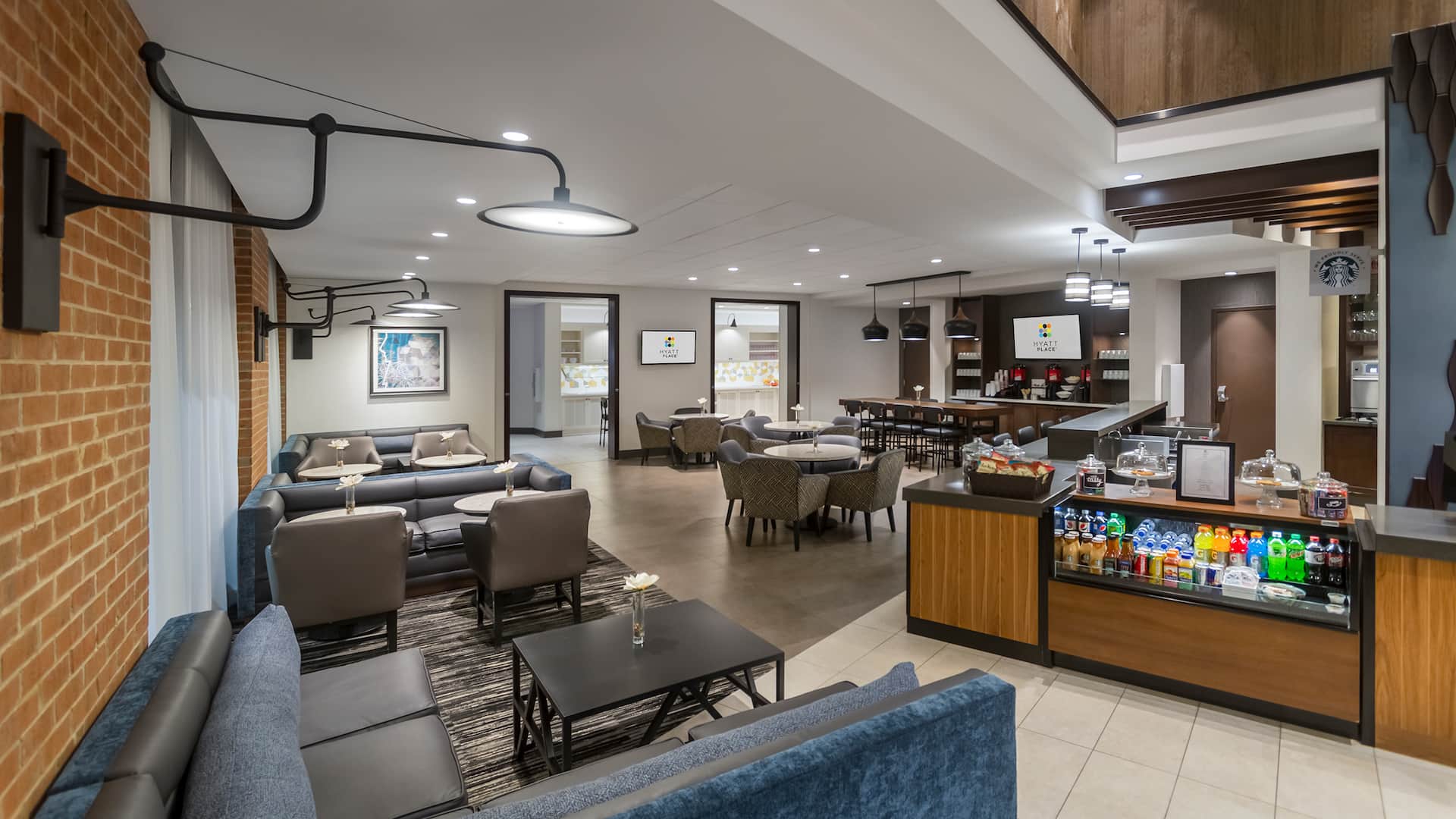 Hyatt Place Blacksburg/University Gallery Host Stand