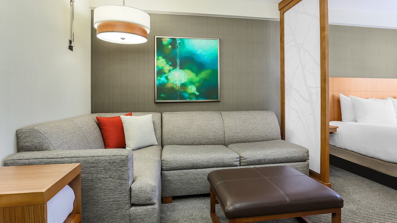 King Room Cozy Corner