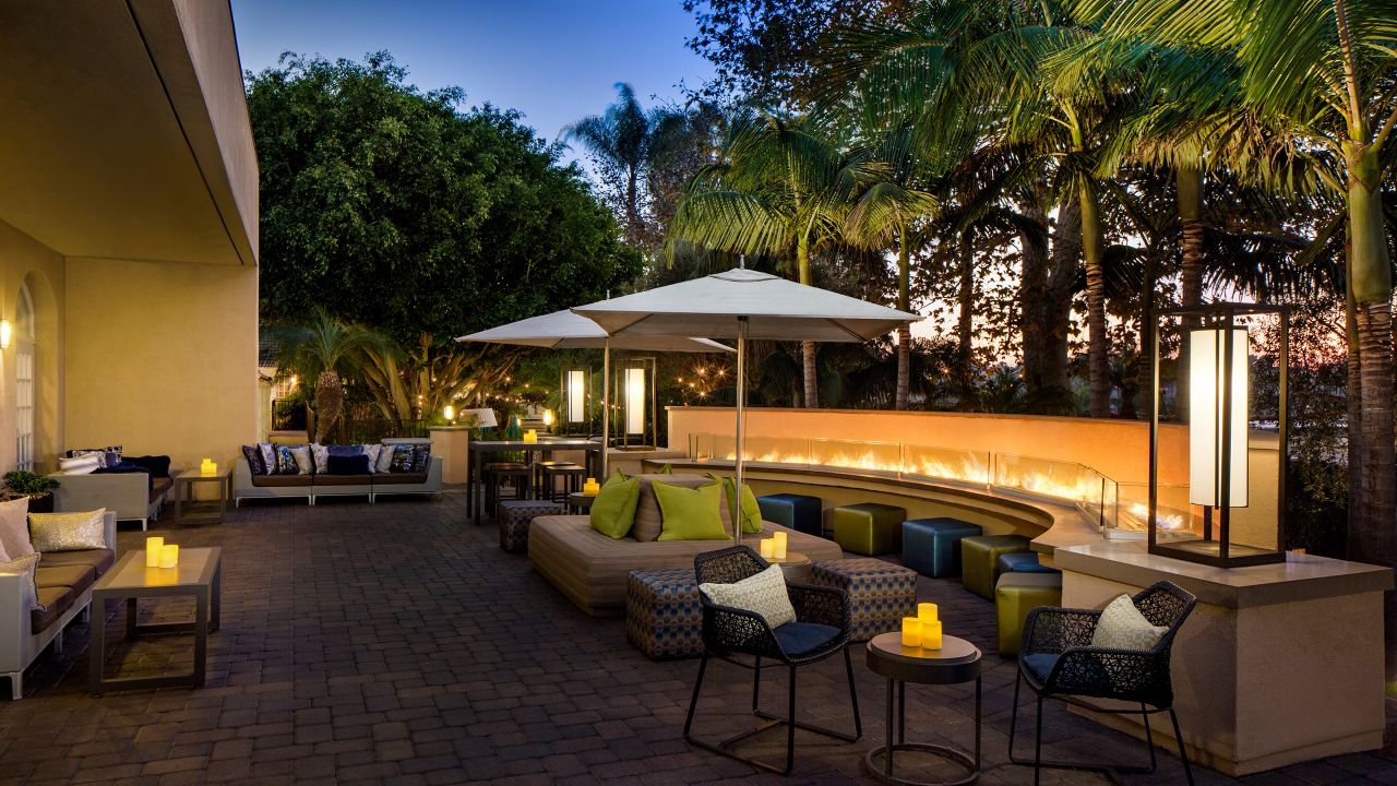 Newport Beach Hotel Hyatt Regency Hotel Veranda