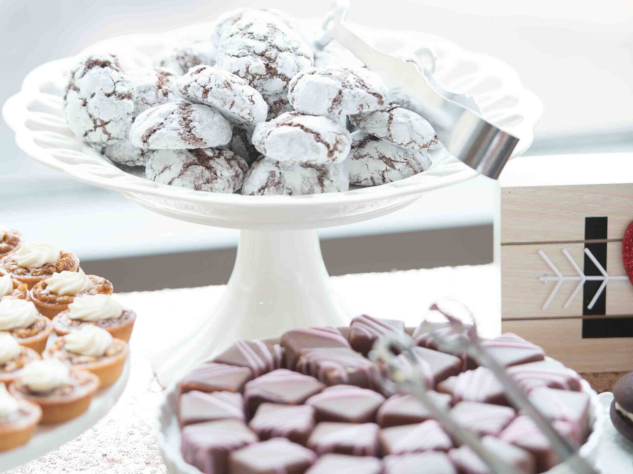 CVB Wedding Showcase Desserts