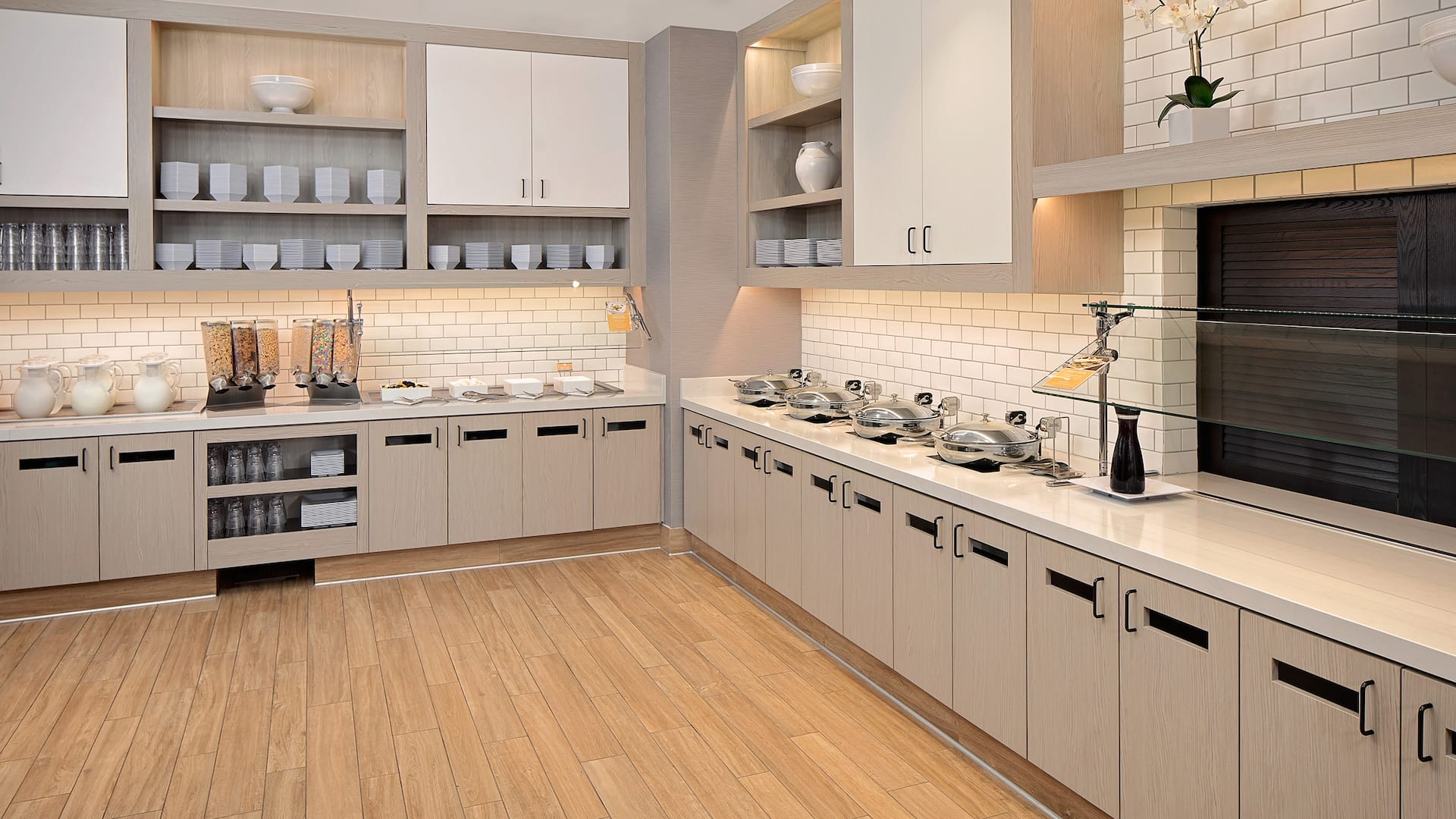 Hyatt House Irvine/John Wayne Airport Guest Kitchen