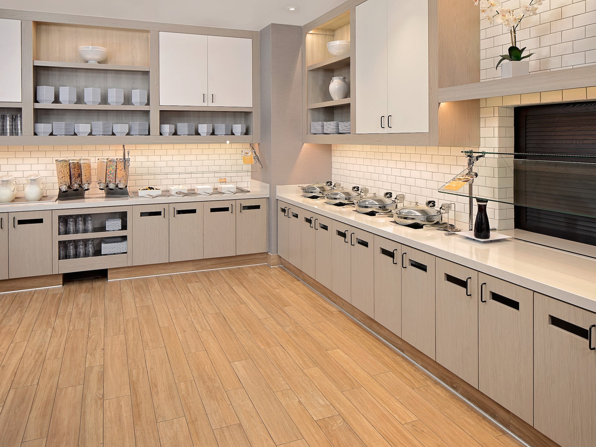 Hyatt House Irvine/John Wayne Airport Guest Kitchen