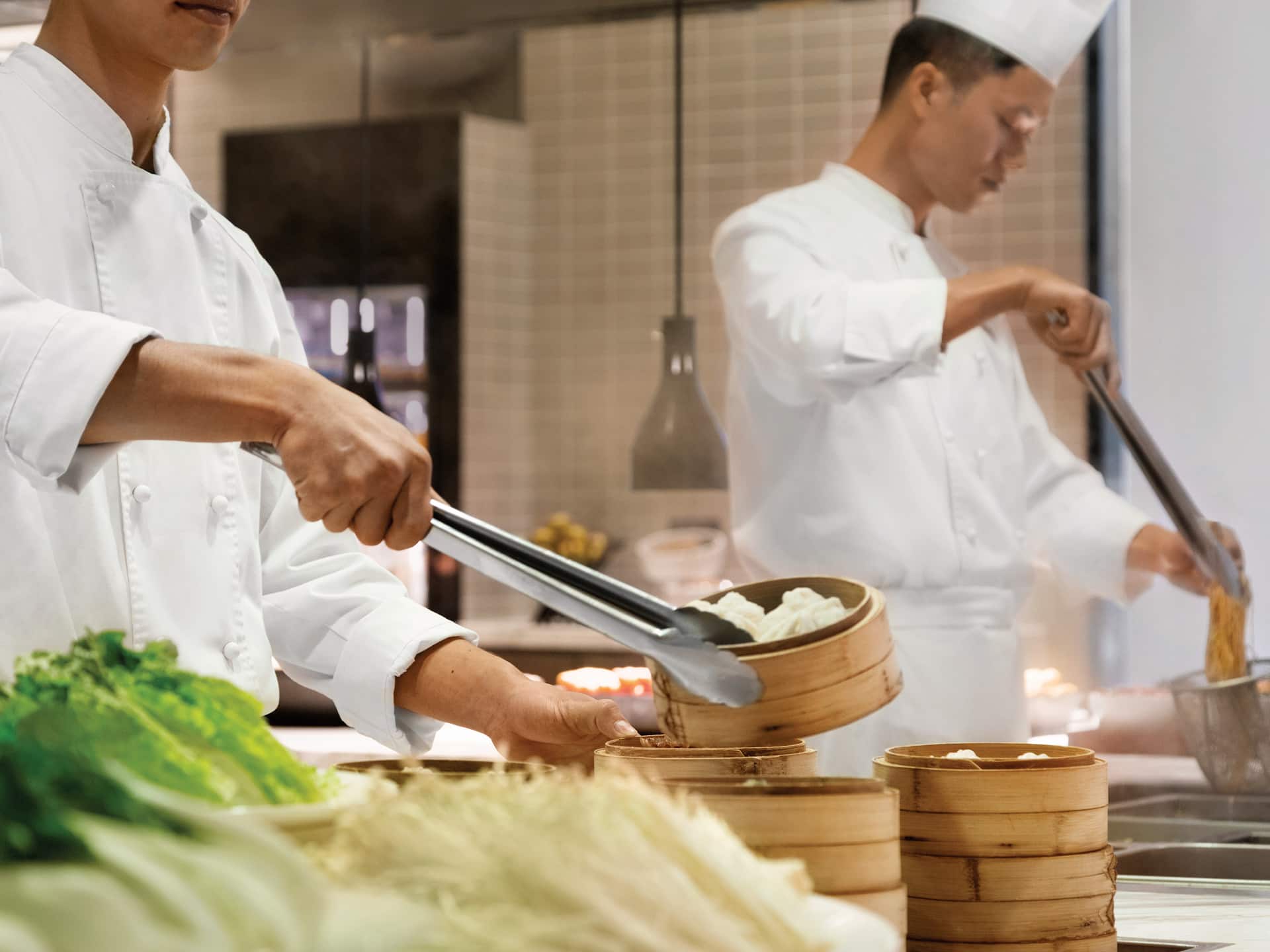 Hyatt Place Zhuhai Jinshi Gallery Kitchen Seating Area
