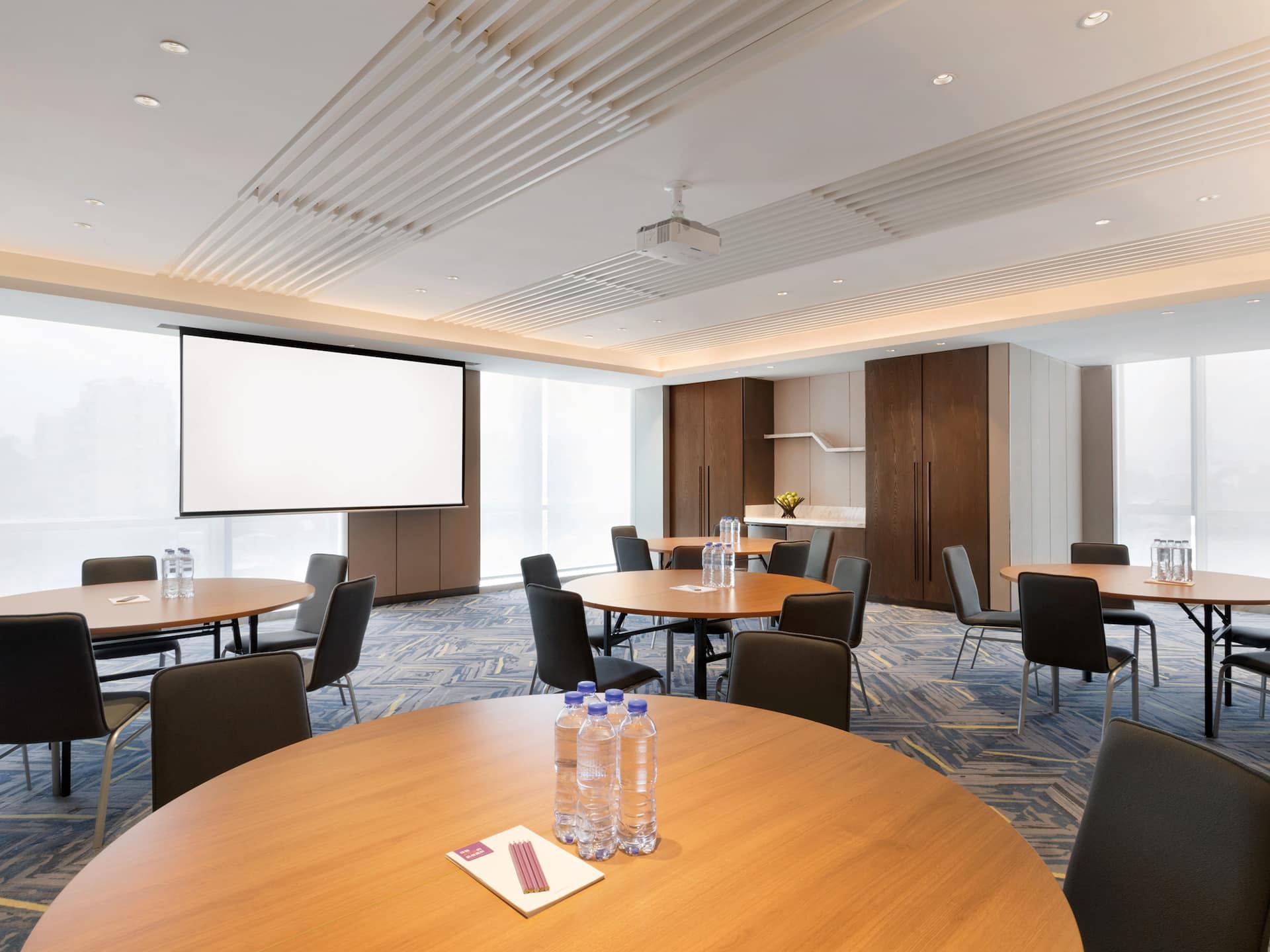 Hyatt Place Zhuhai Jinshi Meeting Space 2 Rounds
