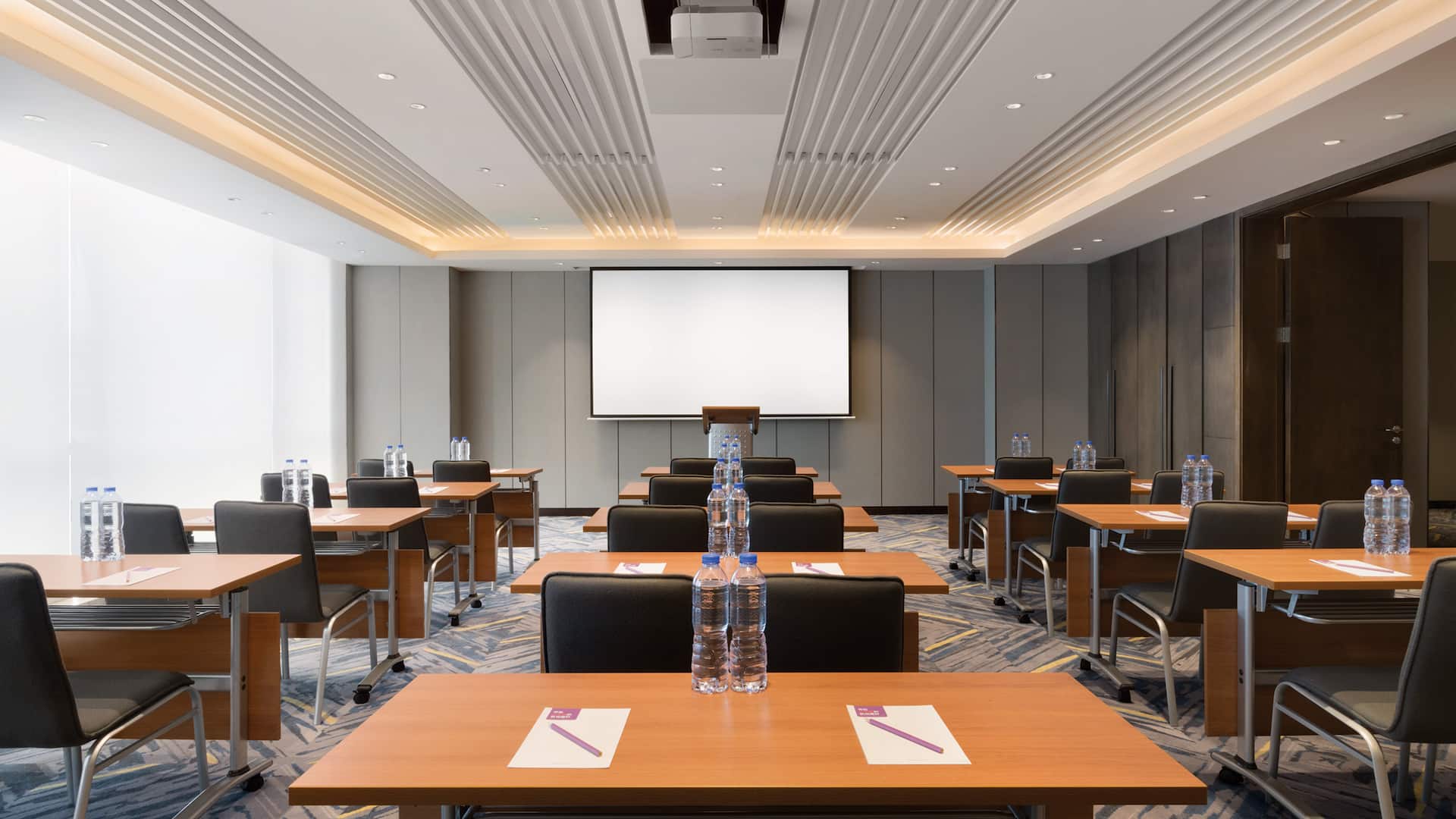 Hyatt Place Zhuhai Jinshi Meeting Space 5 Classroom