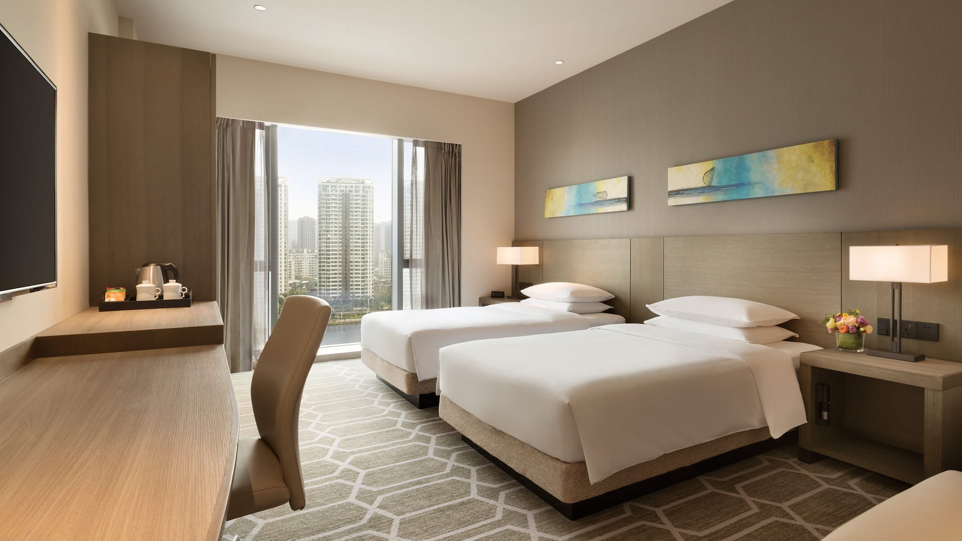 Hyatt Place Zhuhai Jinshi Two Beds View Guestroom