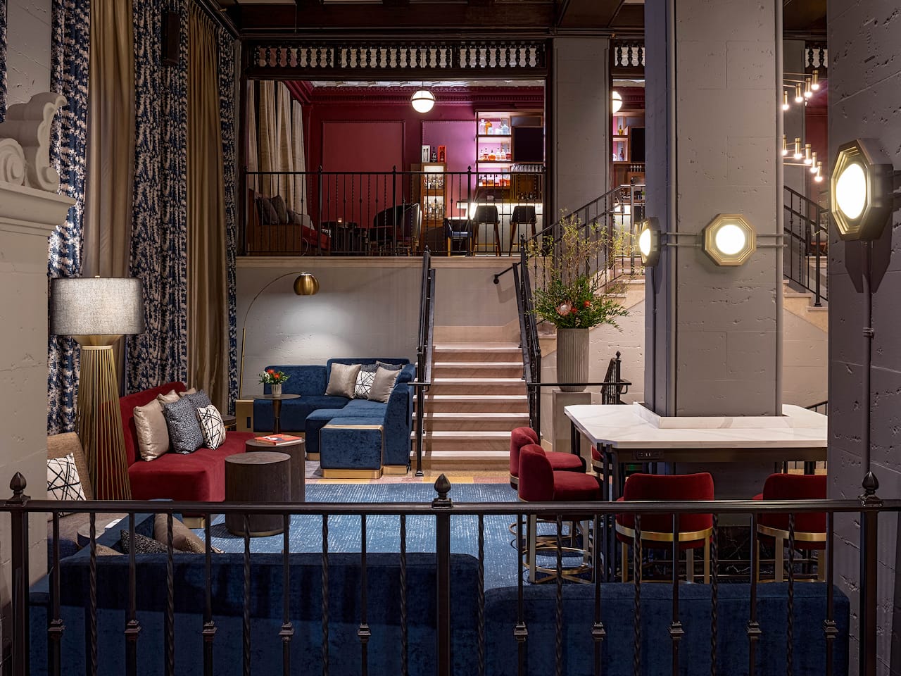 Holston House Nashville Lobby Pet-friendly