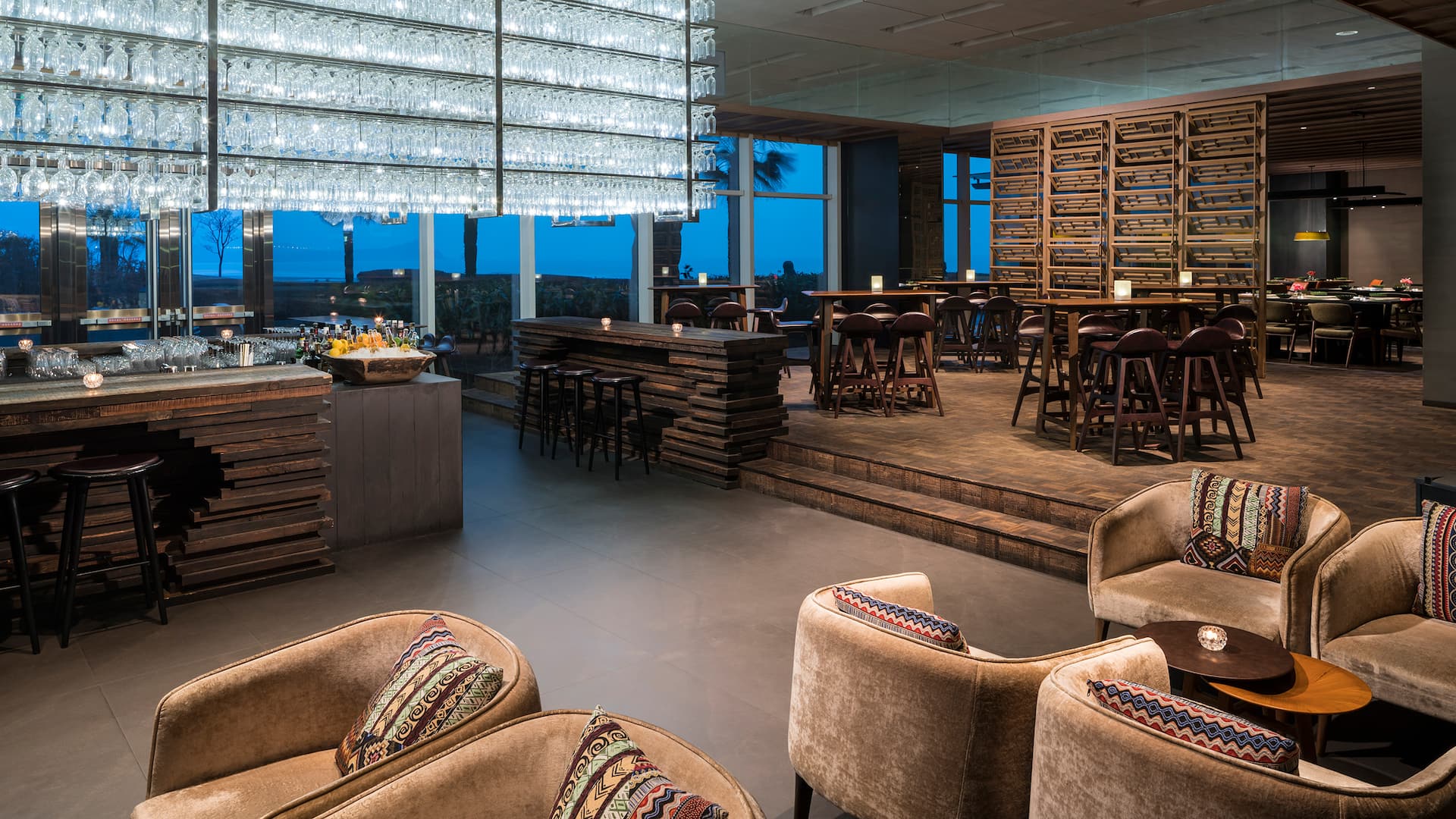 1 of 3 Hyatt Regency Qingdao BEBA Restaurant And Bar