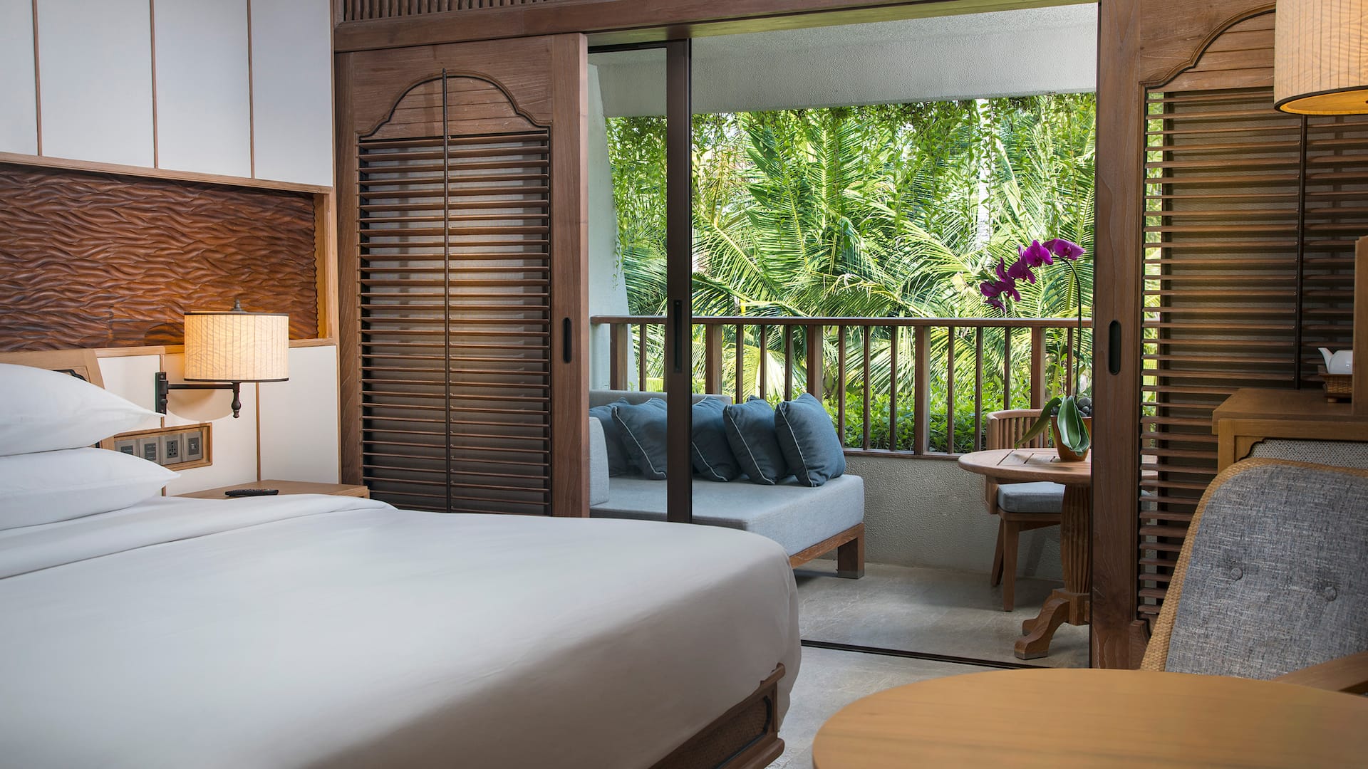 1/3 Hyatt Regency Bali King Room