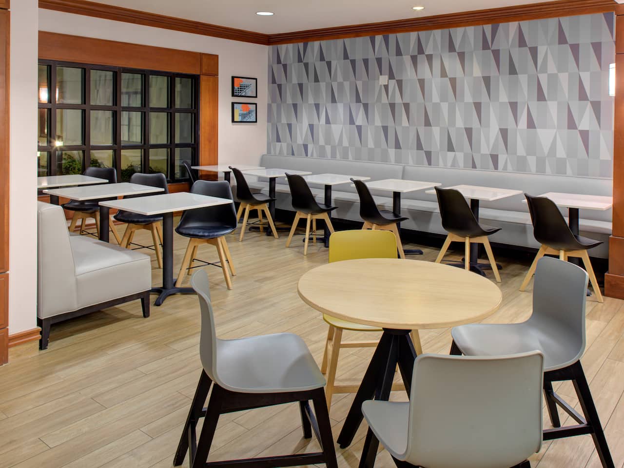 Hyatt House dining area