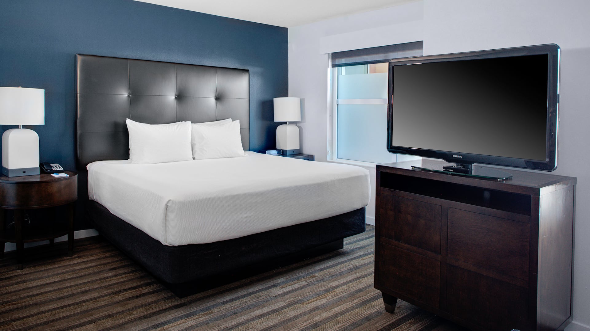Hyatt House Shelton King Bed