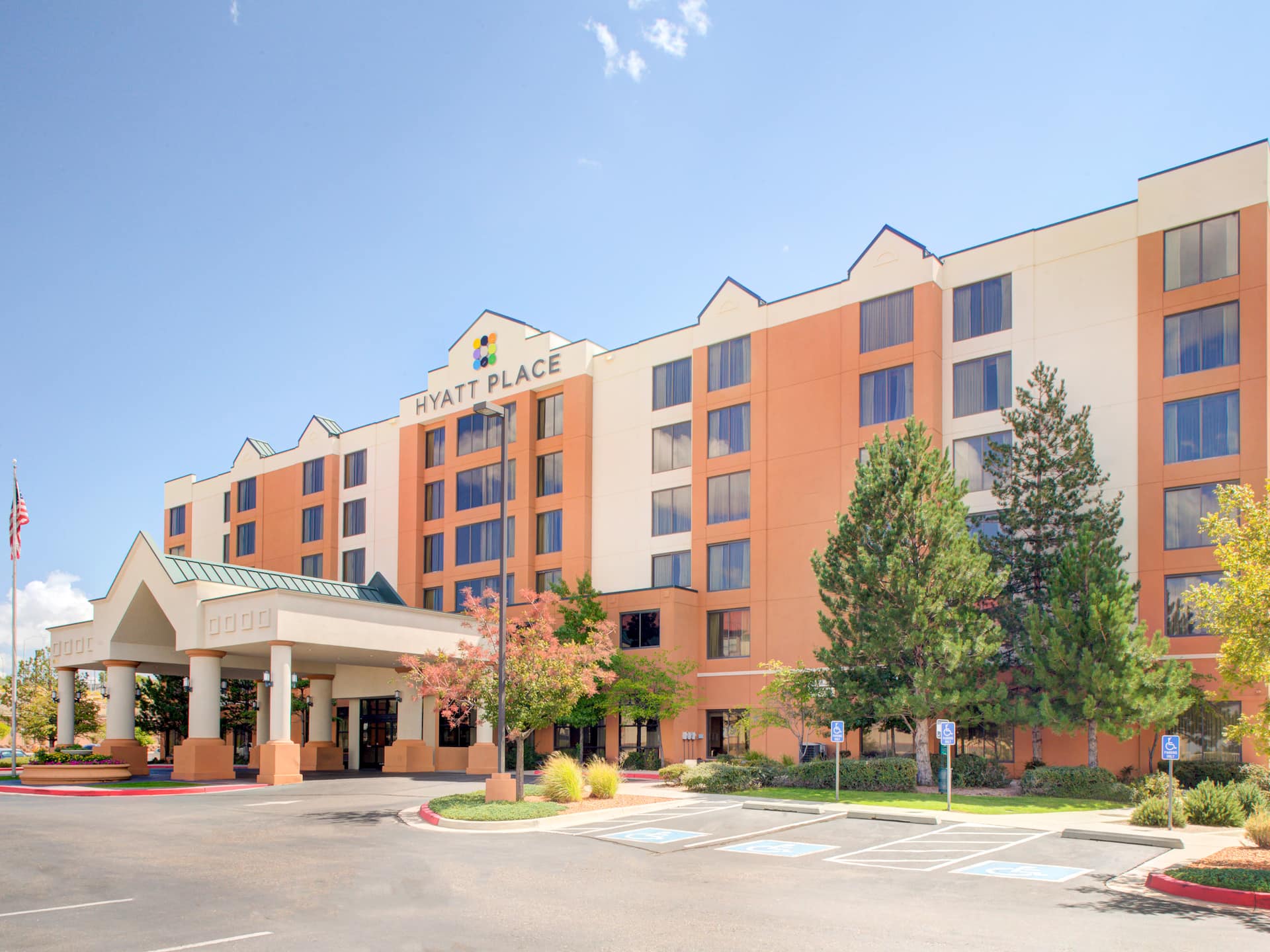 Hyatt Place Albuquerque Airport Exterior