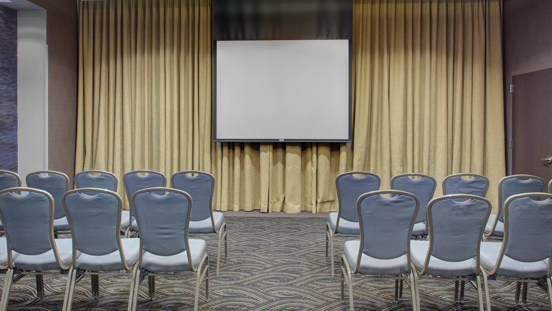 6 of 8 Hyatt House Richmond / Short Pump Meeting