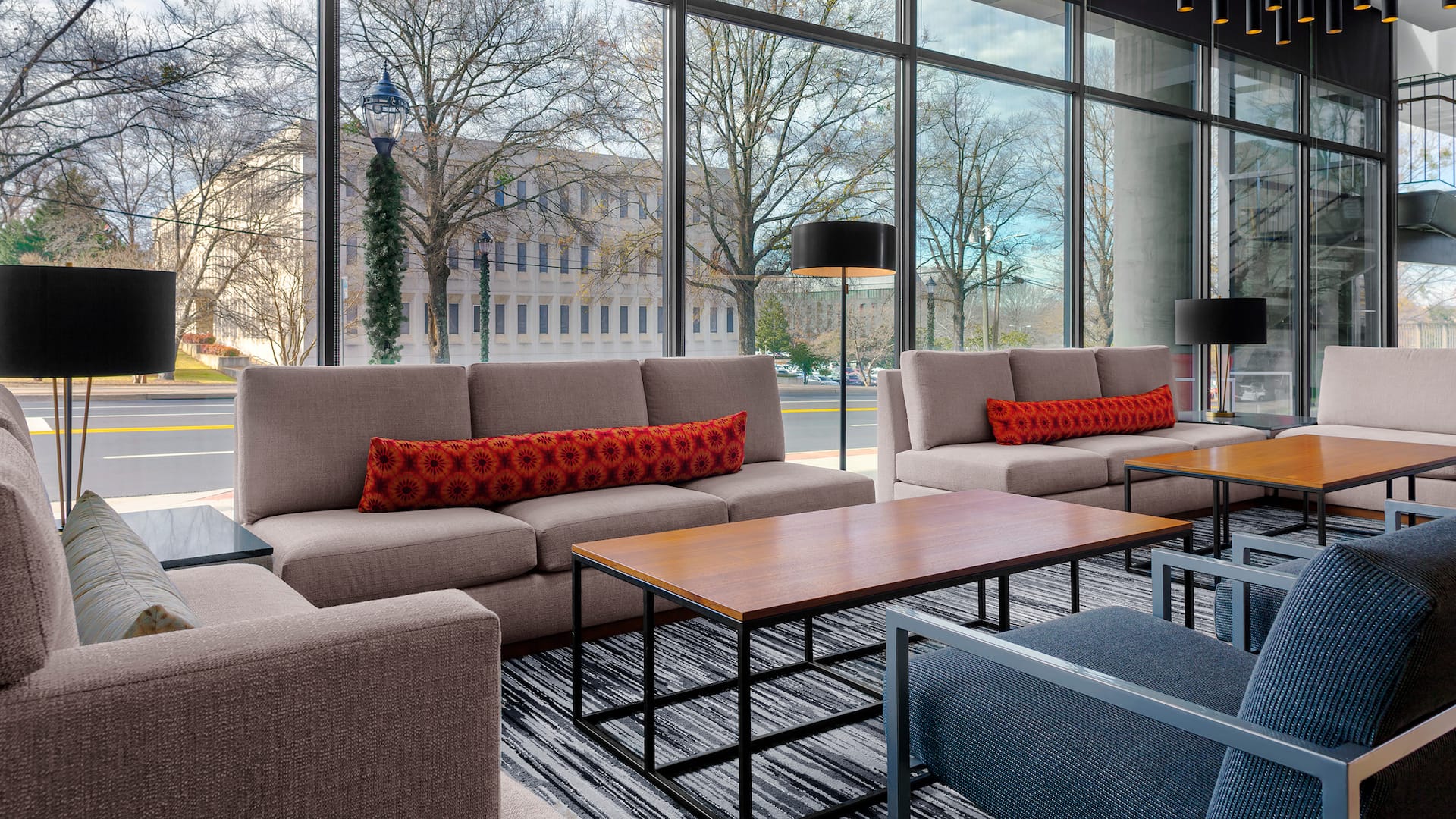 Hyatt Place Athens / Downtown Gallery One