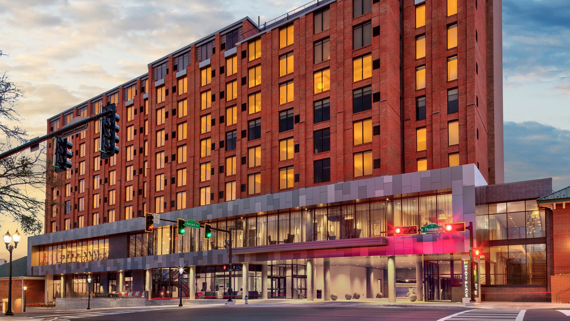 Modern Hotel Near University Of Georgia Hyatt Place Athens Downtown Outside