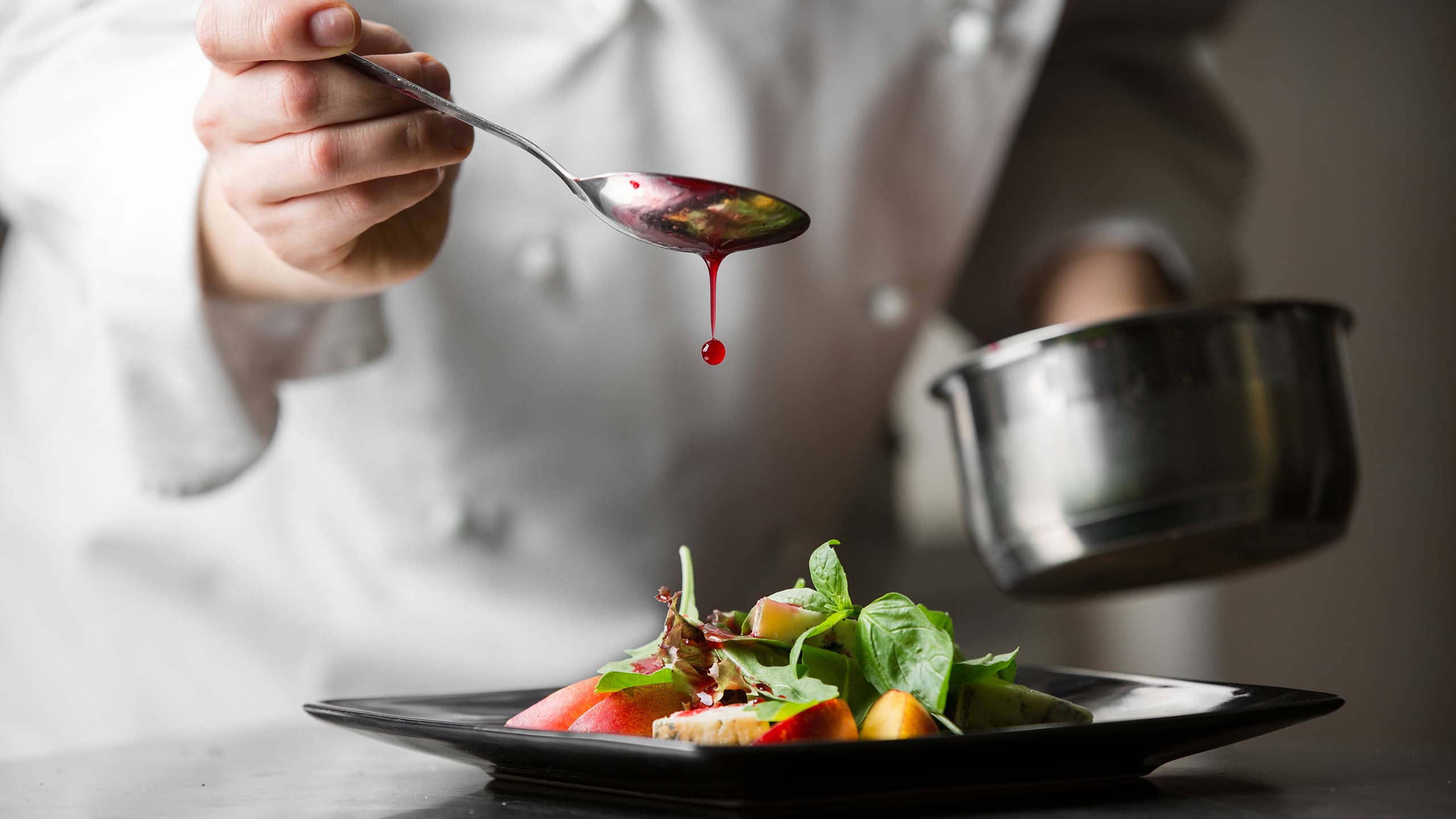 Hyatt Regency Dusseldorf Salad Chef