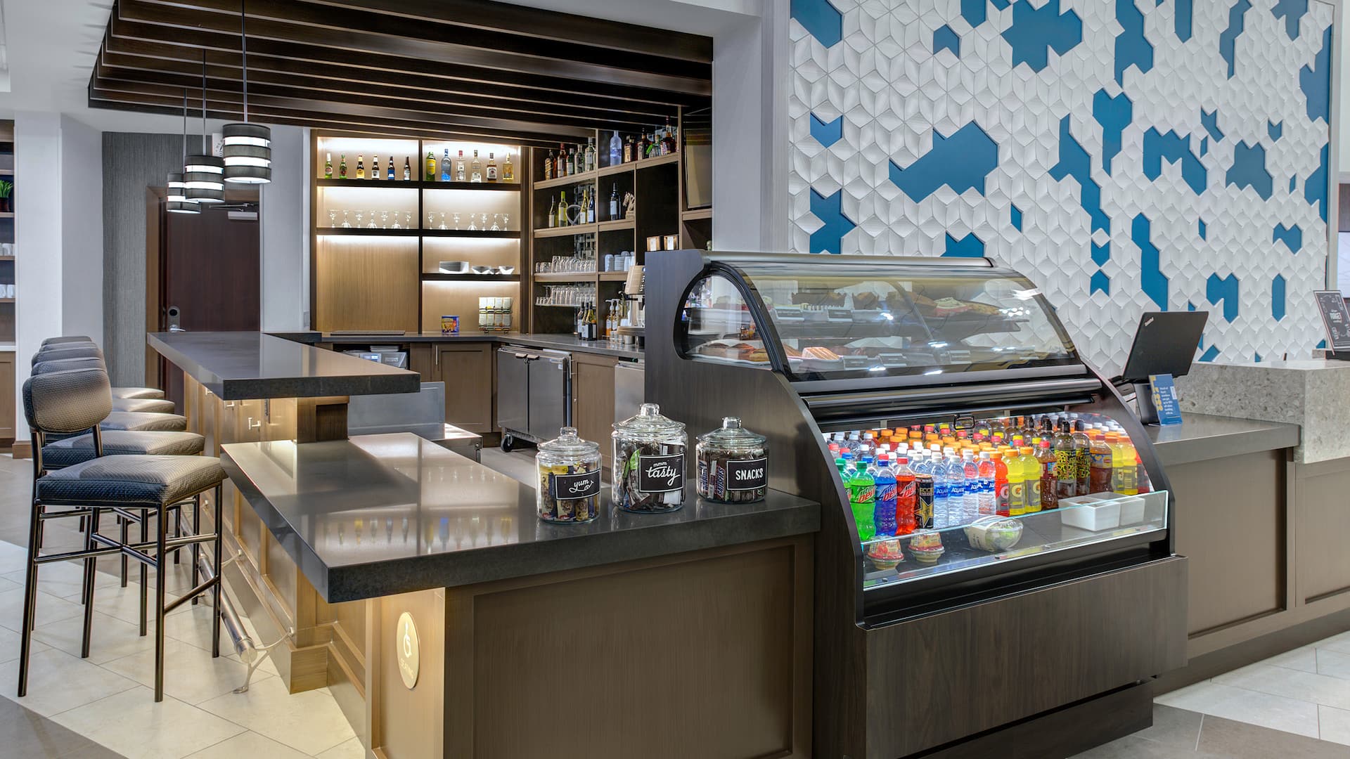 Hyatt Place Dallas/Allen Grab and Go Market