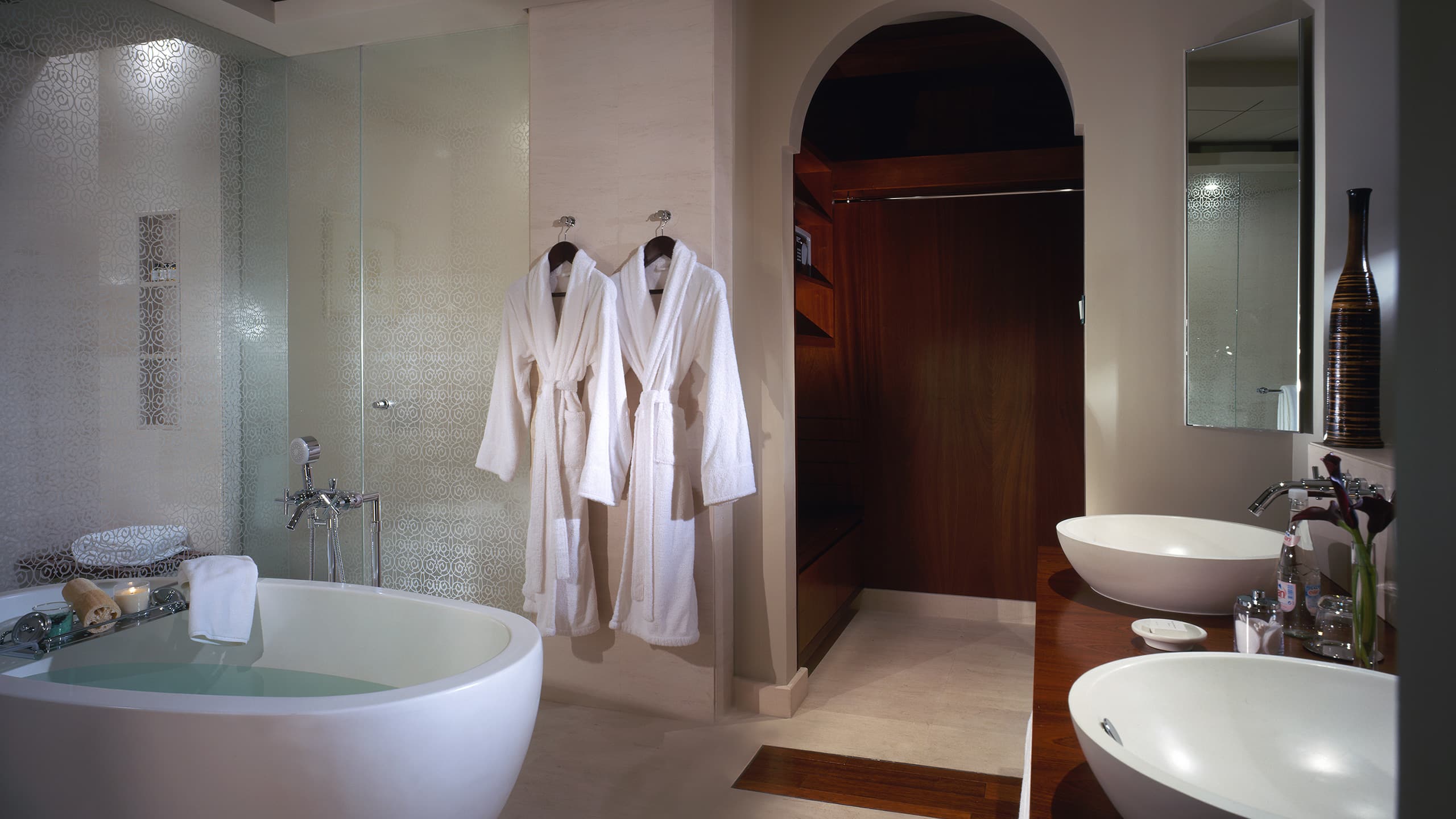 5 of 5 Park Hyatt Dubai Suite Bathroom