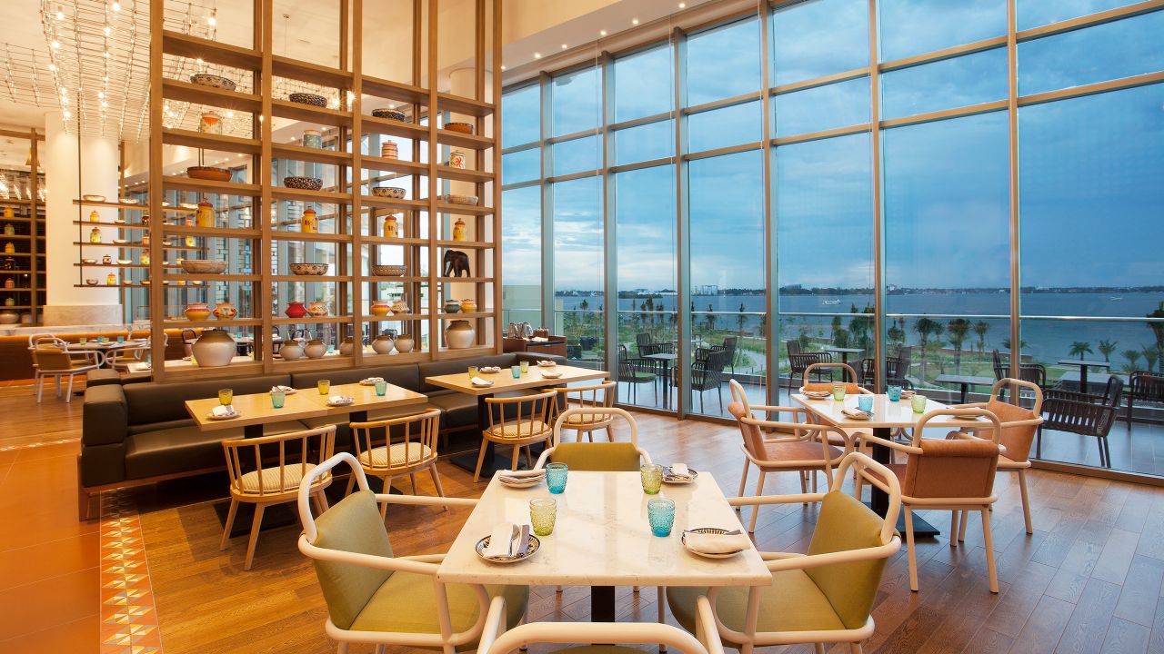 Luxury 5 Star Hotel in Kochi (Cochin) Grand Hyatt Kochi Bolgatty