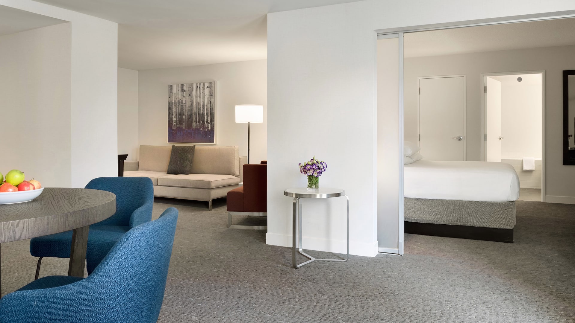 Hyatt Regency Schaumburg, Chicago Executive Suite