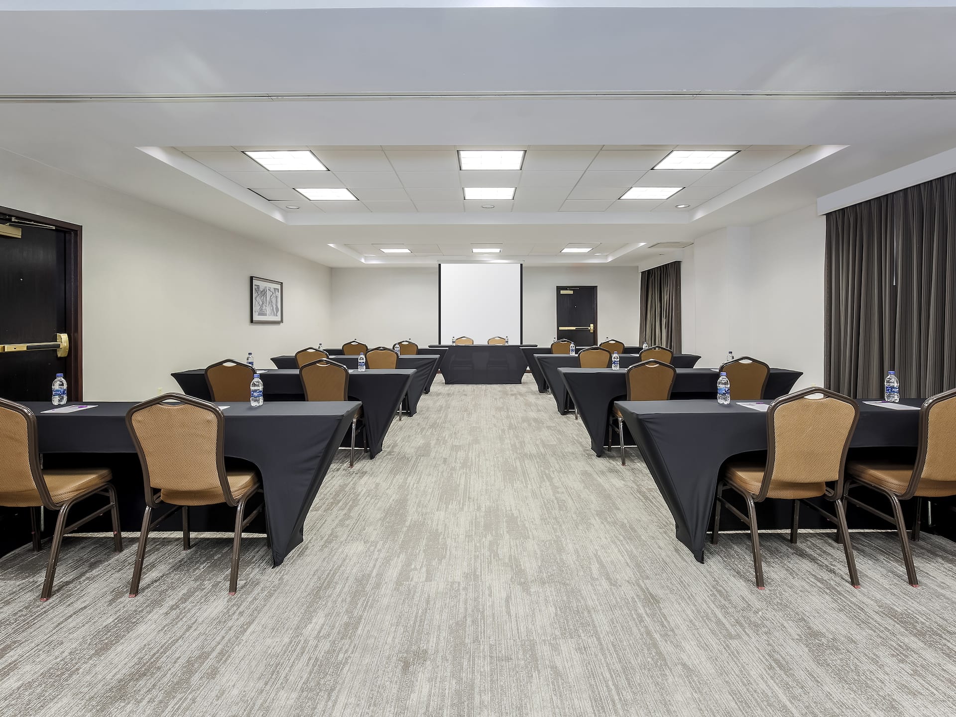 Hyatt Place Dallas/Grapevine Meeting Space Conference