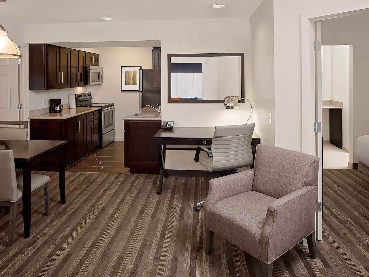 Spacious Hotel Rooms And Suites In Addison Tx Hyatt House