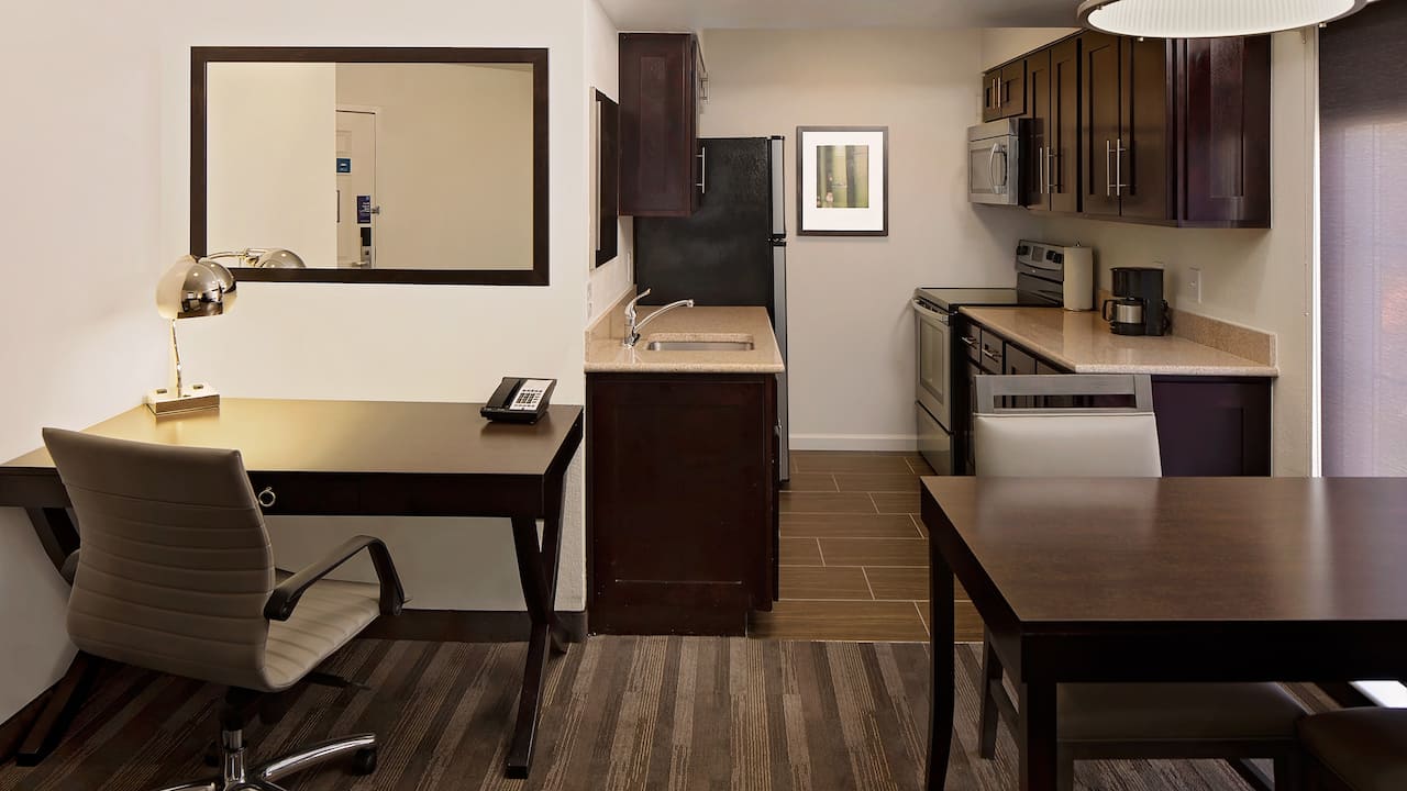 Suite kitchen