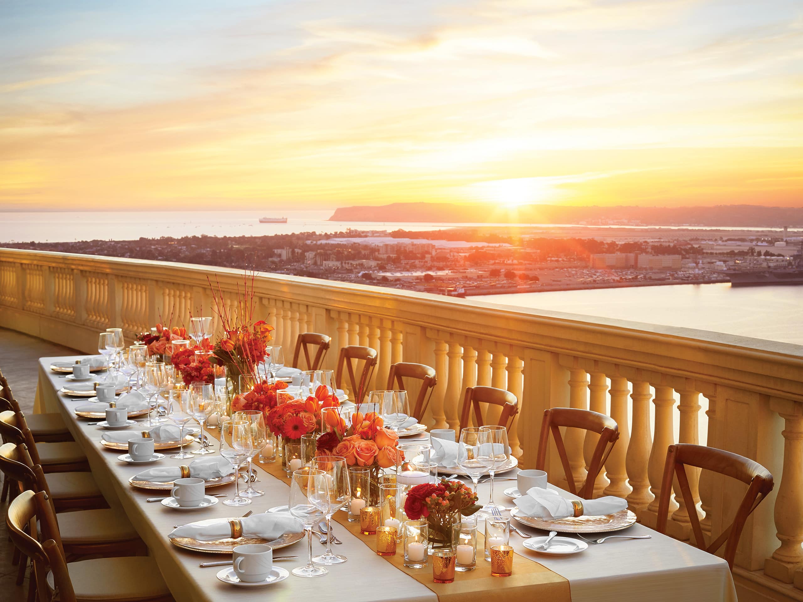 Manchester Grand Hyatt San Diego Balcony Dining