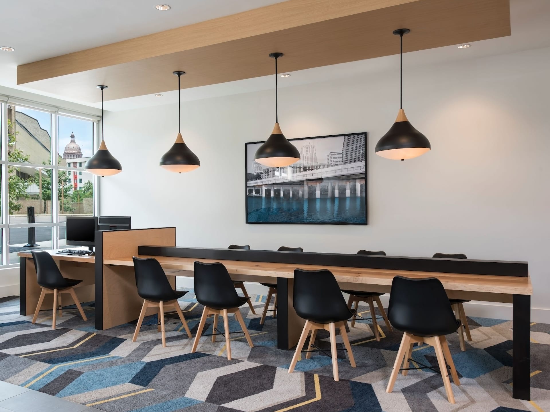 Hyatt House Austin/Downtown Business Center