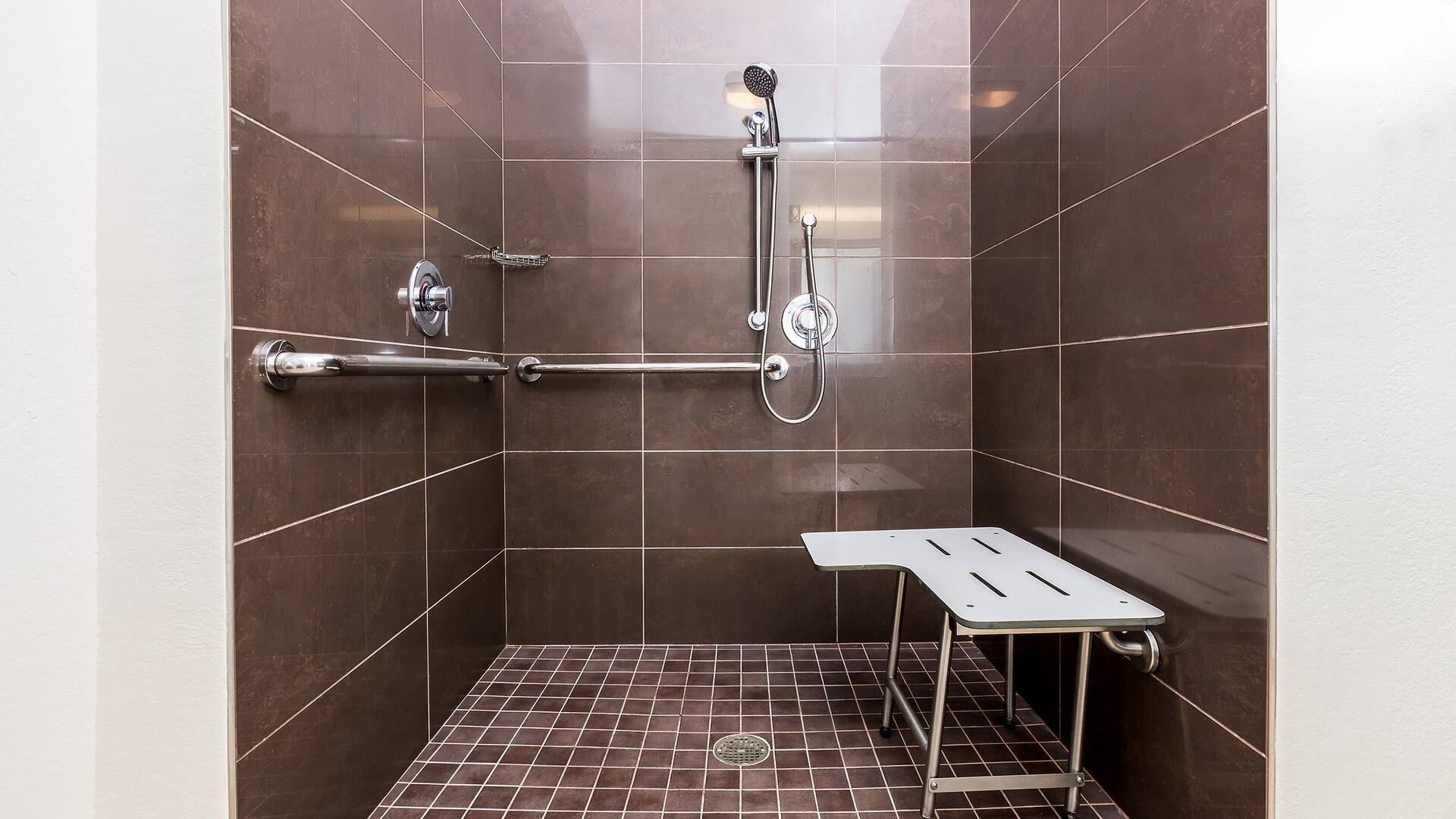 5 of 5 Hyatt House San Ramon Accessible Studio Suite Shower