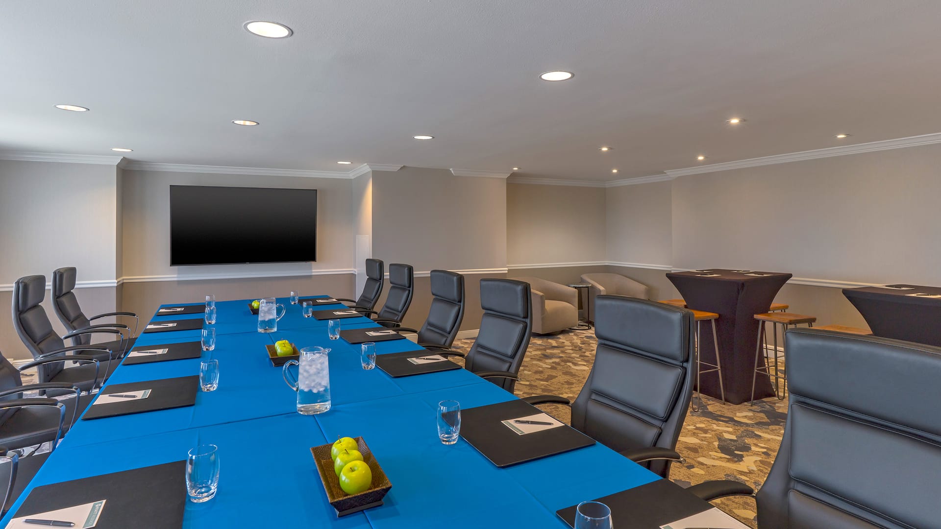 1 of 4 Hyatt Regency Clearwater Beach Resort and Spa Bayview Conversation Tables