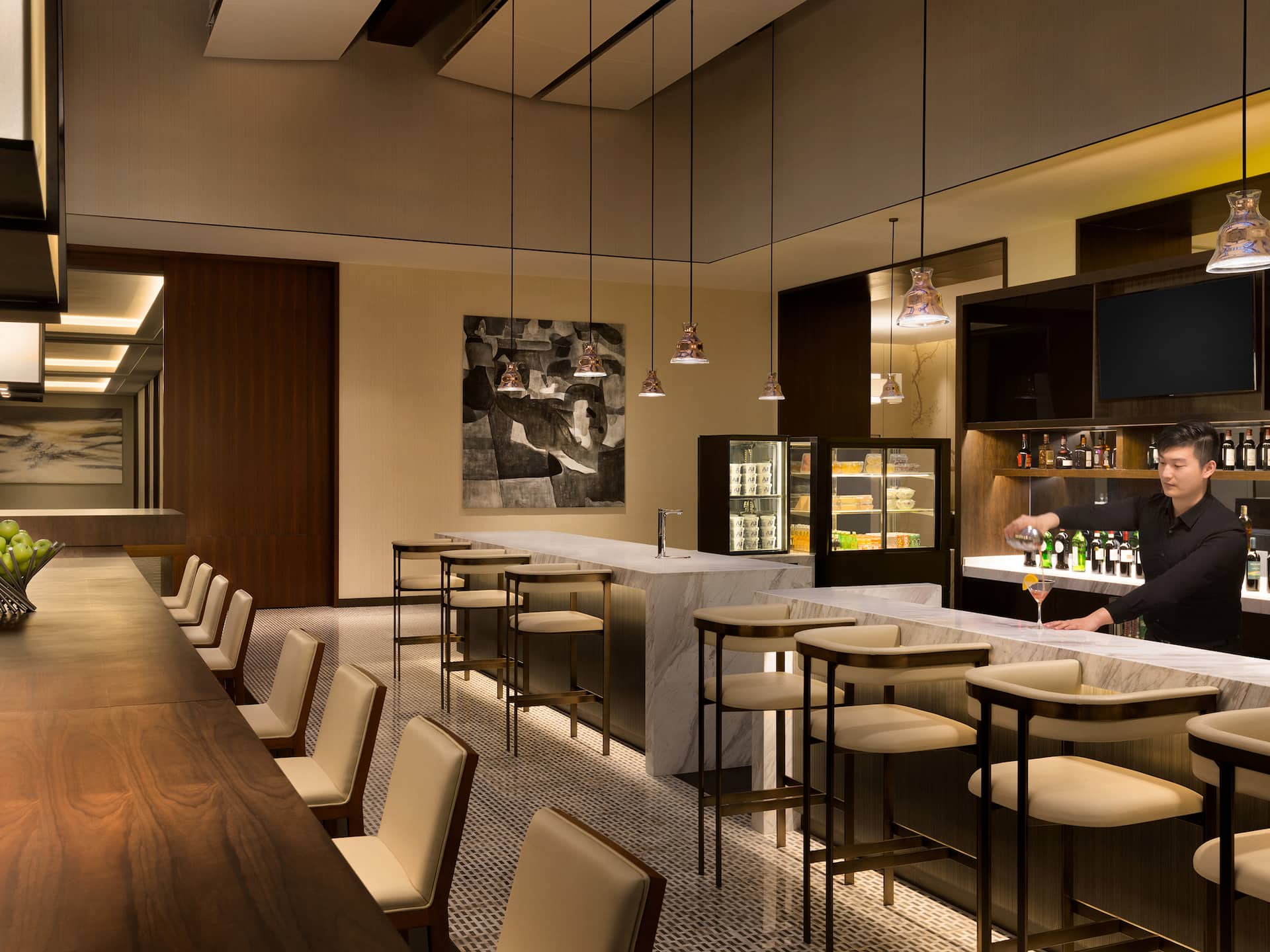Hyatt Place Shanghai New Hongqiao Gallery Bar