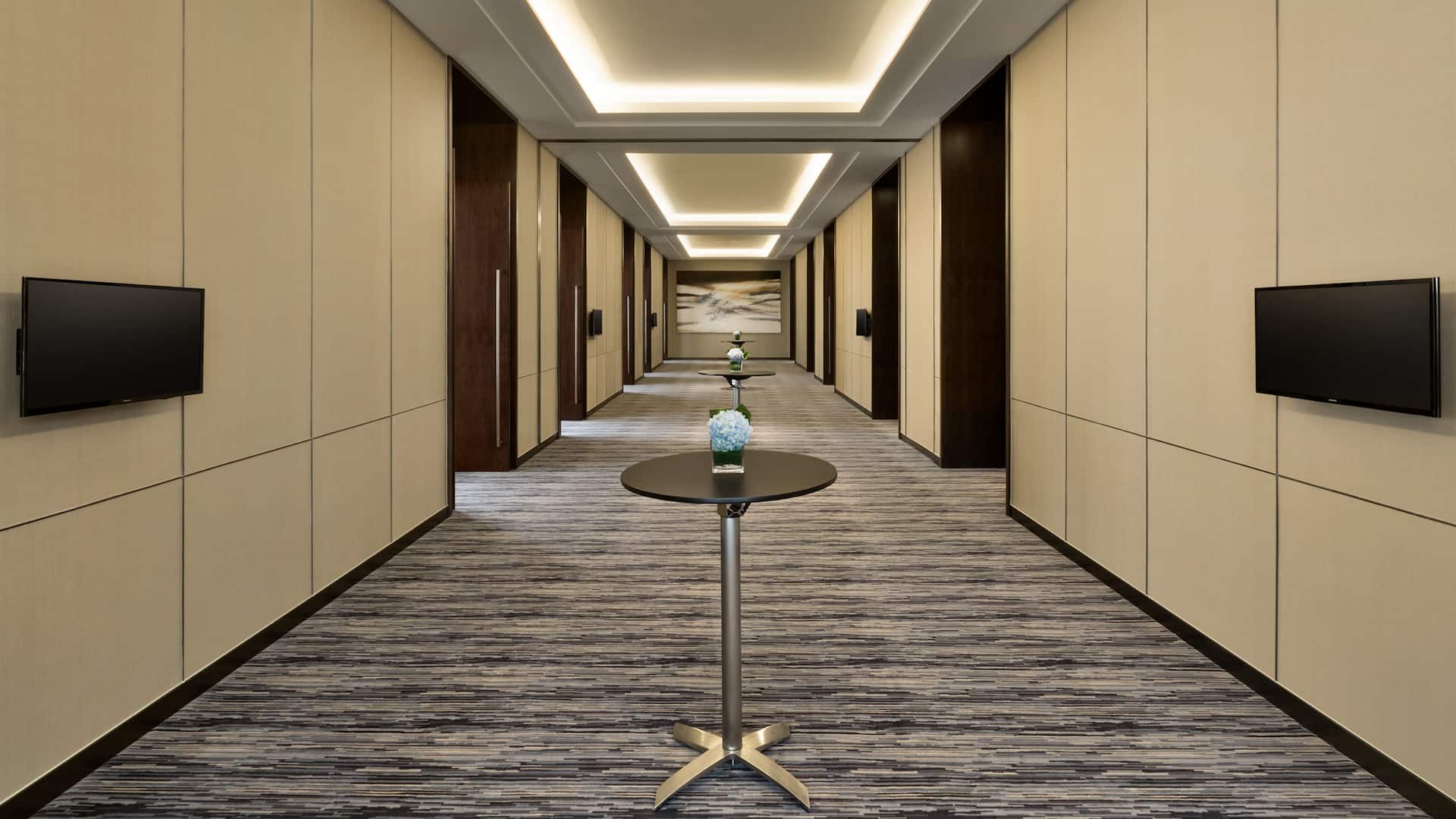 Hyatt Place Shanghai New Hongqiao Meeting Place Foyer