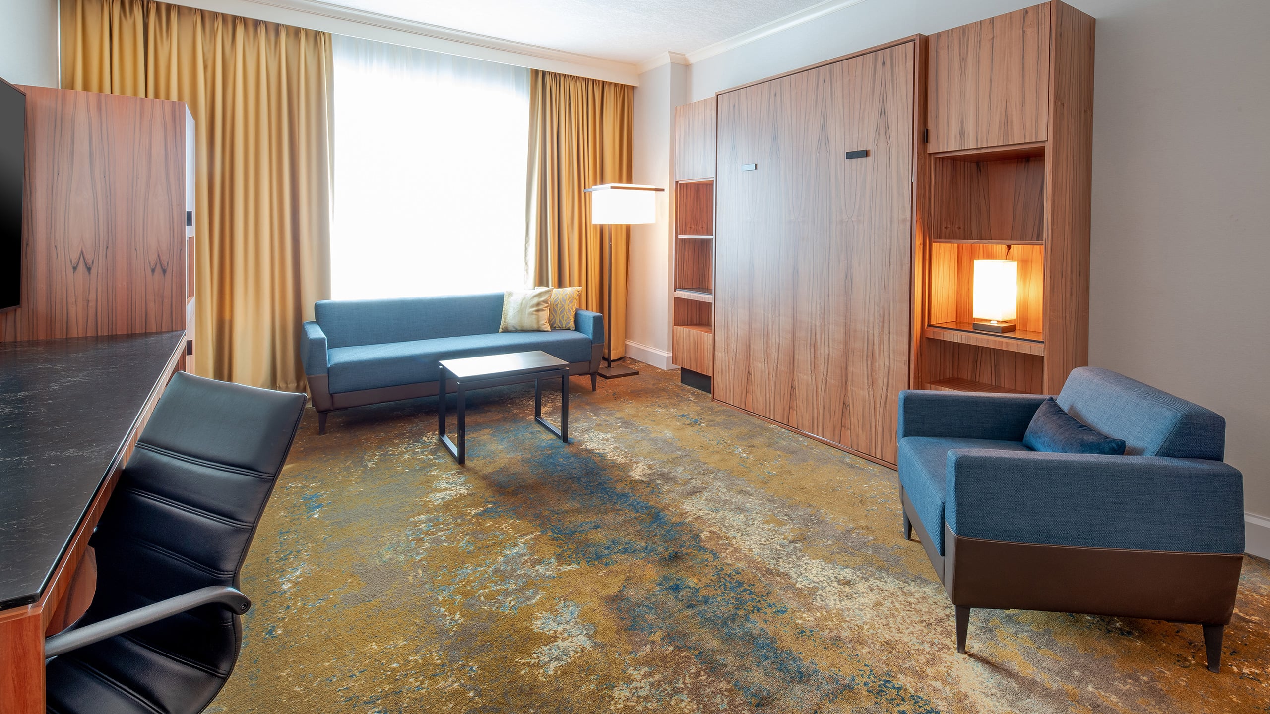 Hyatt Regency Calgary Murphy Bed Up