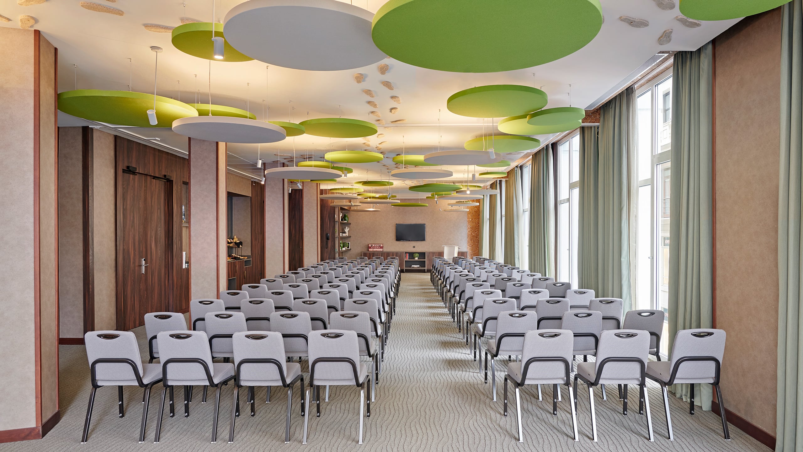 Hyatt Centric Gran Via Madrid Theater