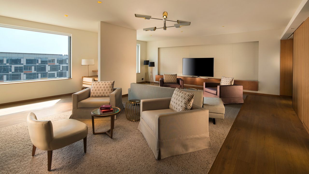 5 Star Luxury in Aerocity, Rooms & Suites Andaz Delhi