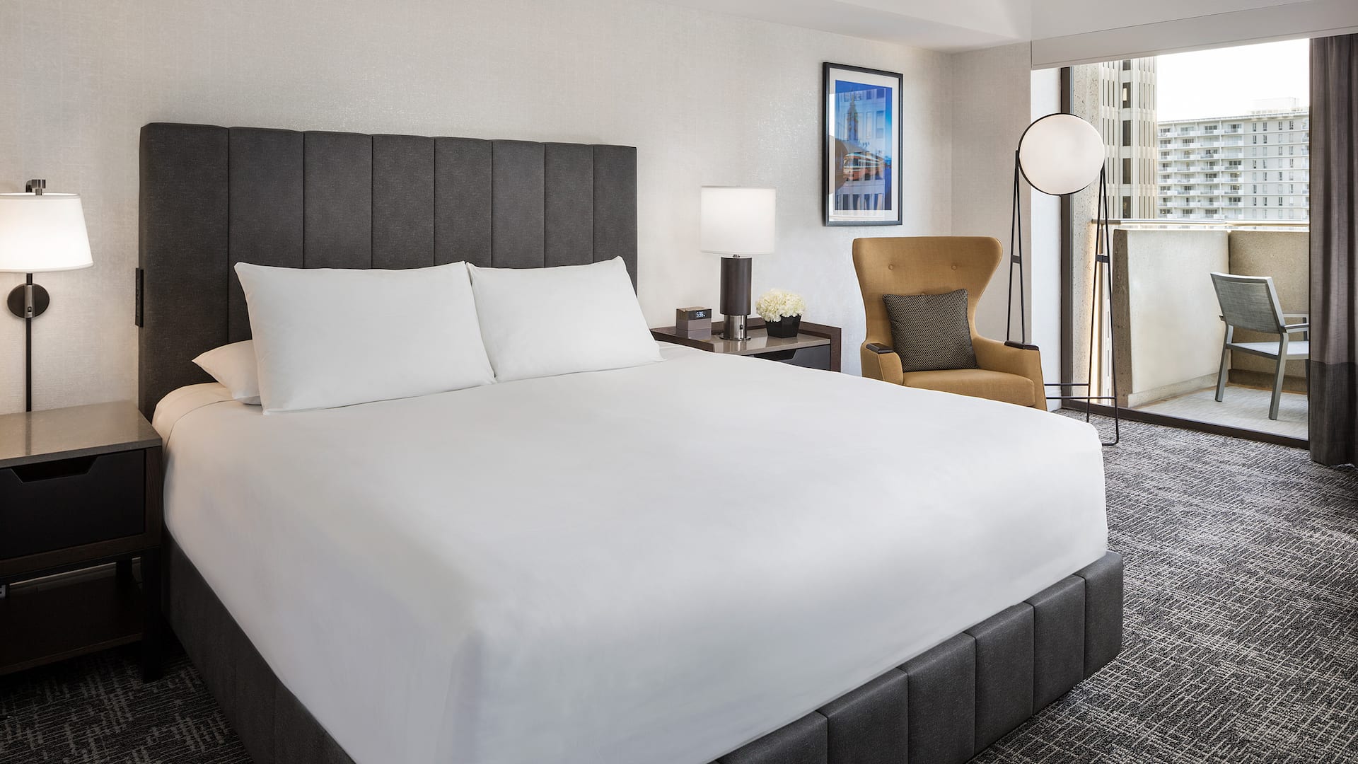 3 de 3 Hyatt Regency San Francisco Balcony Suite Master Bedroom