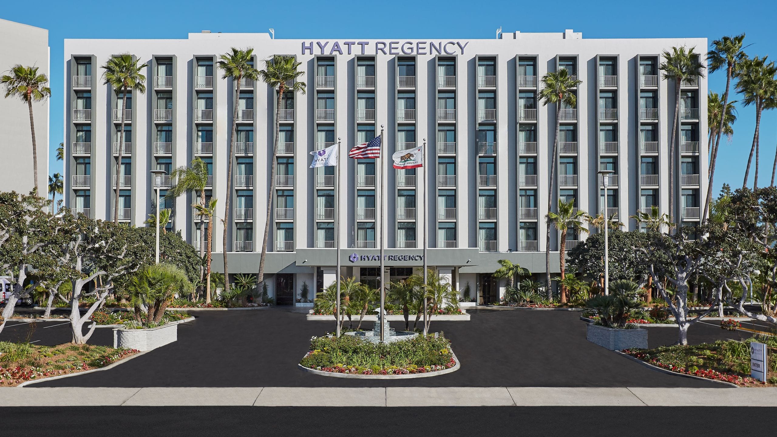 Hyatt Regency John Wayne Airport, Newport Beach Day Exterior